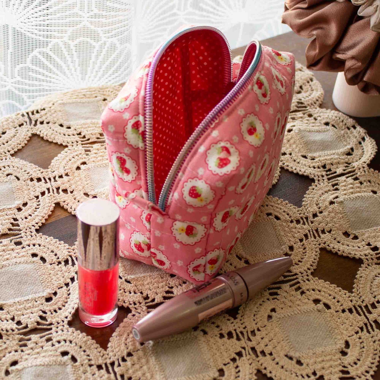 Berry Cute Box Bag