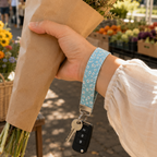 Daisy Daydream Wristlet Keychain