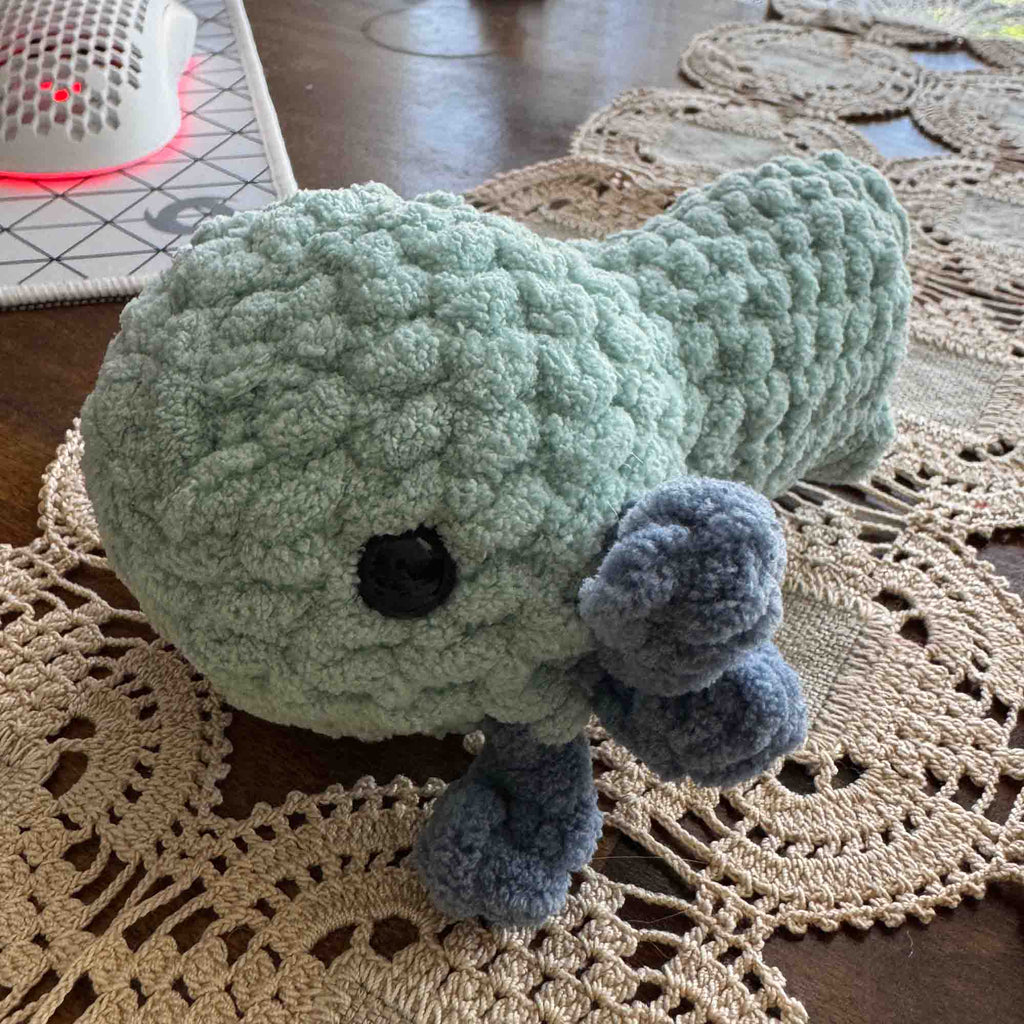 Bloopie – The Snuggly Axolotl Buddy