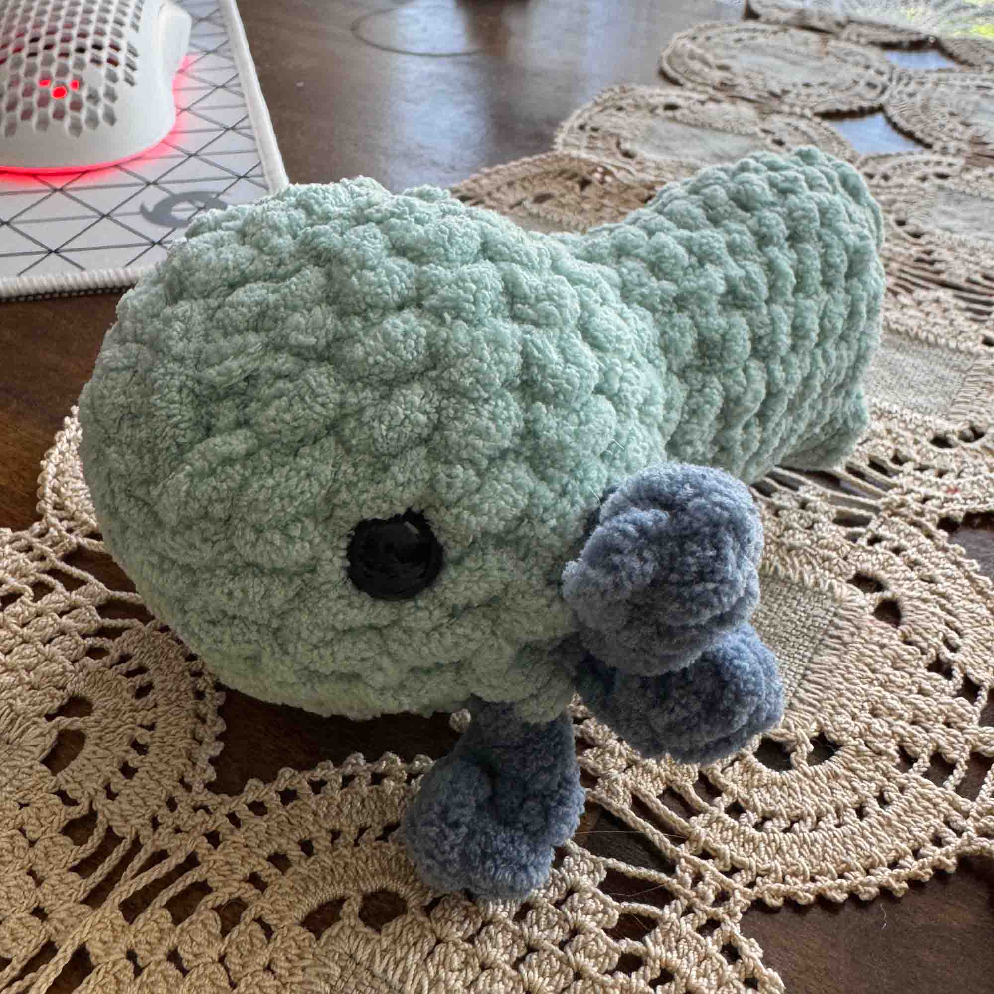 Bloopie – The Snuggly Axolotl Buddy