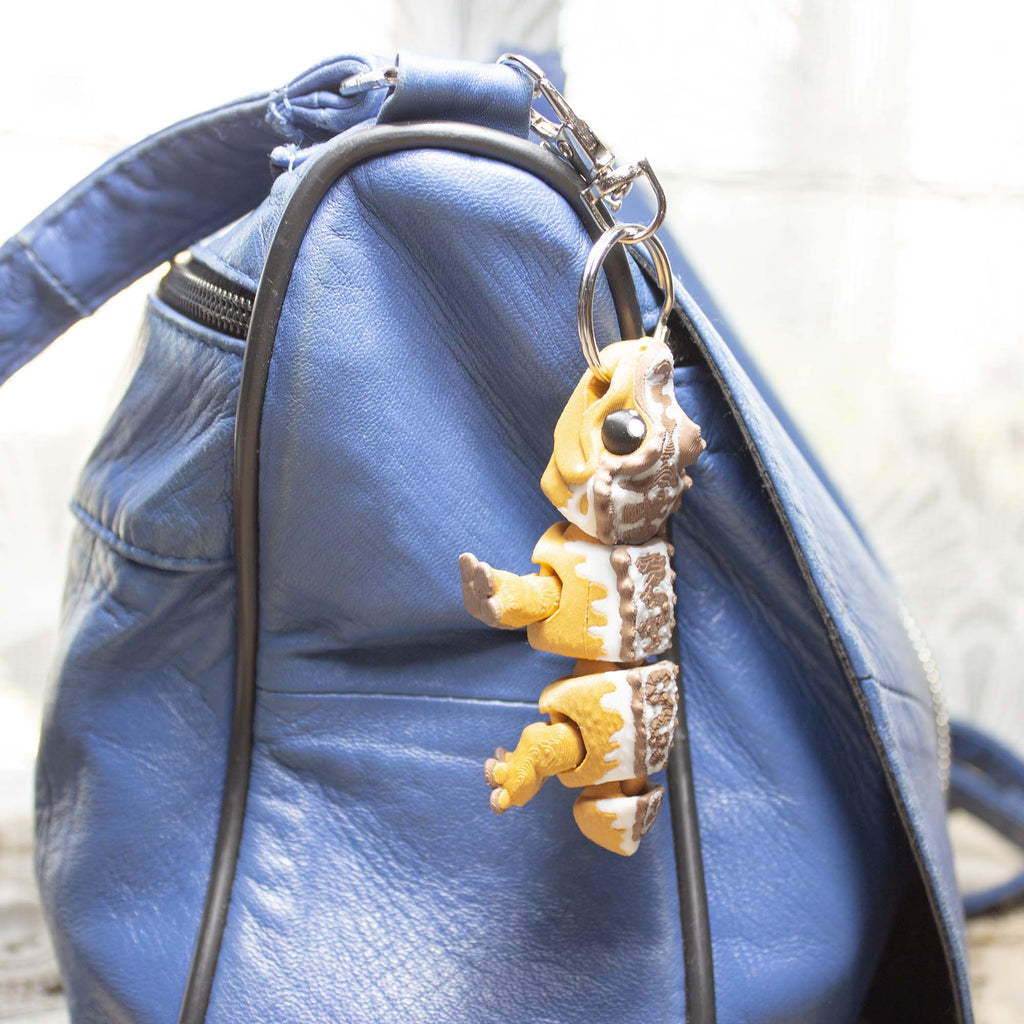 Biscuit the Gecko – Your Pocket-Sized Adventure Pocket Pal and Bag Buddy!