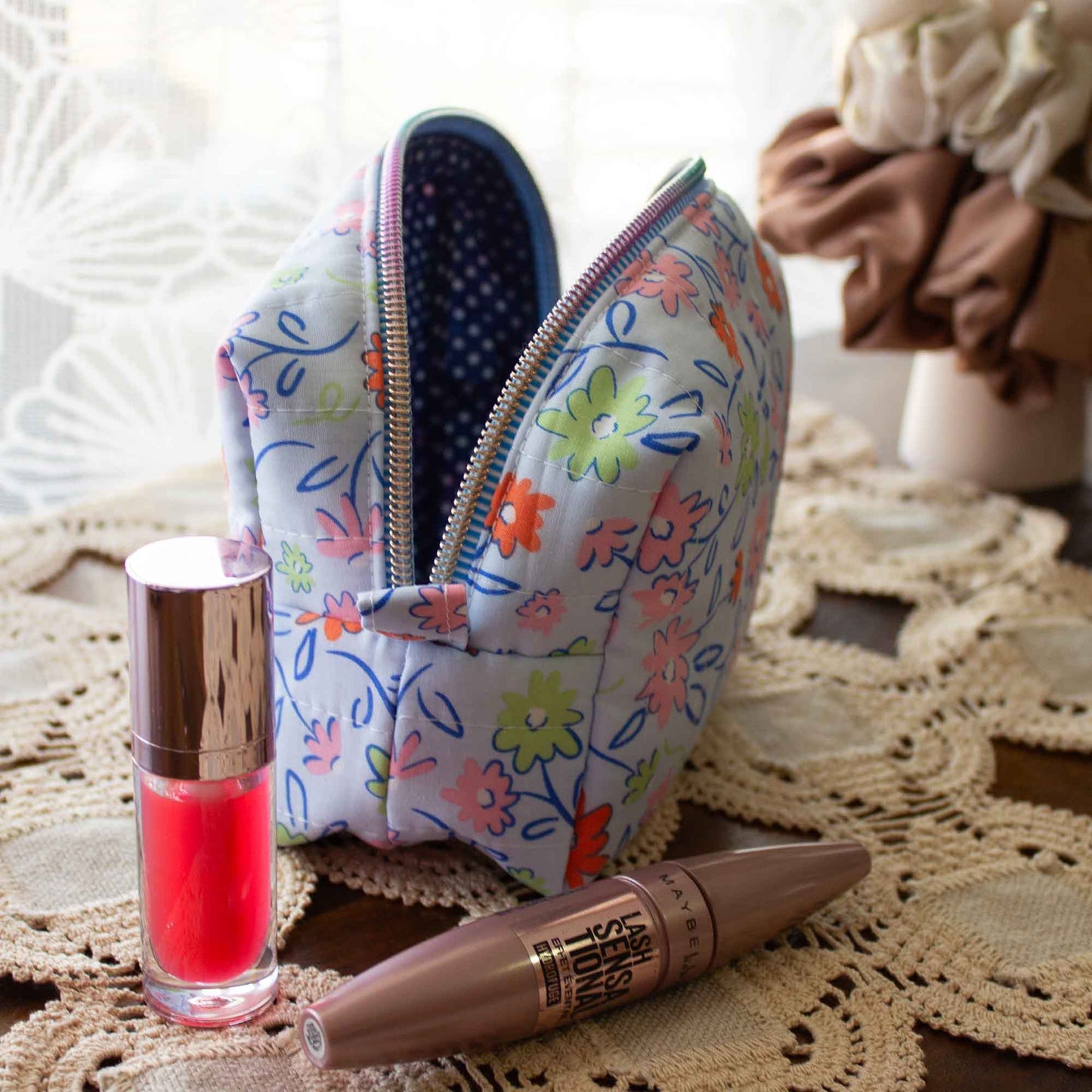Petal Pop Box Bag