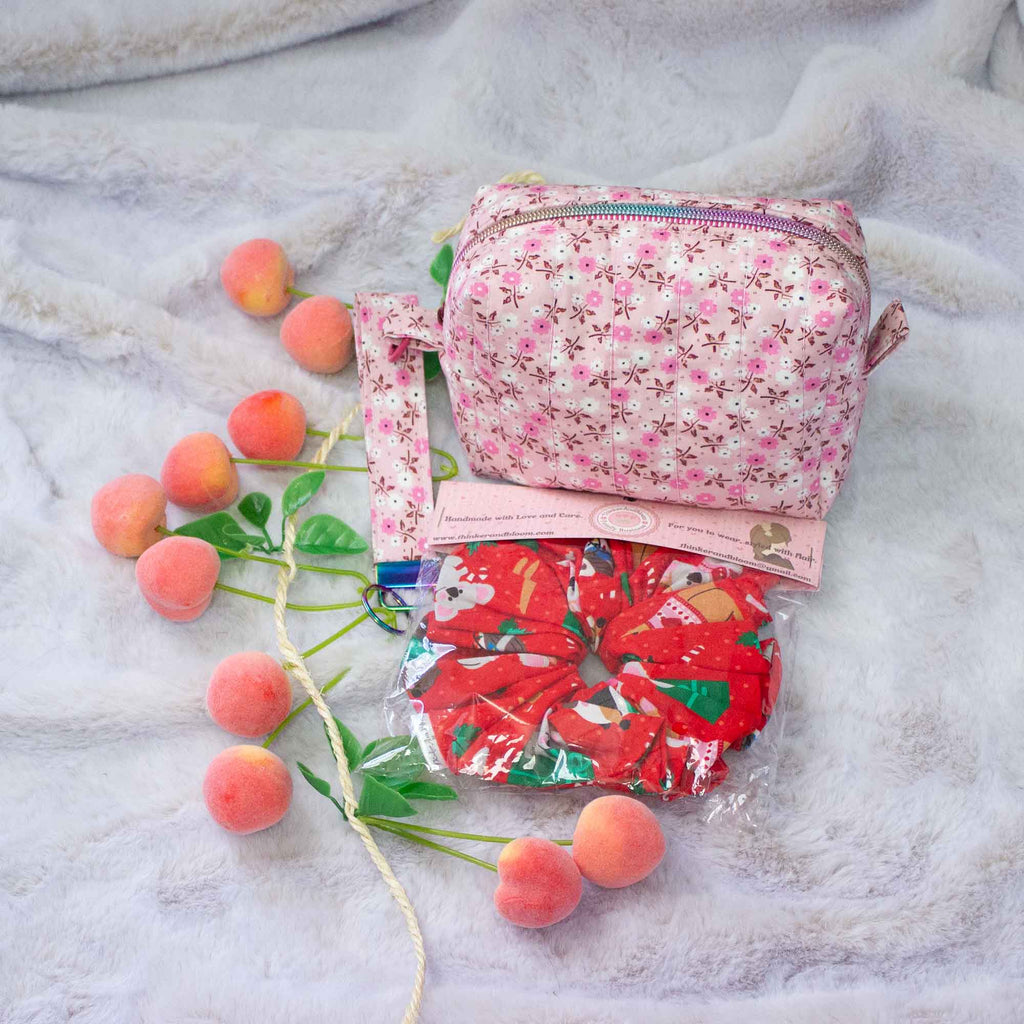 The Bloom & Go Gift Set ✨ - Box Bag Wristlet And Scrunchie