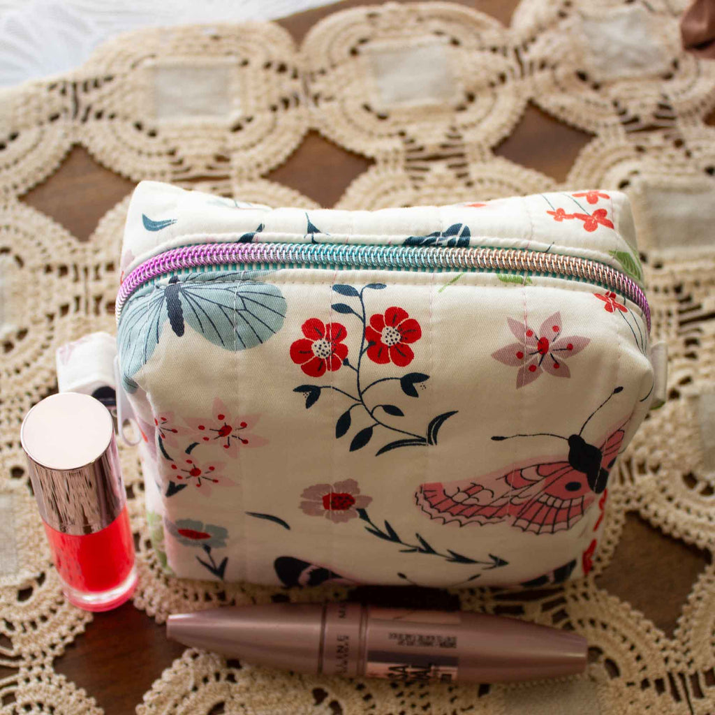 Butterfly Kisses Box Bag