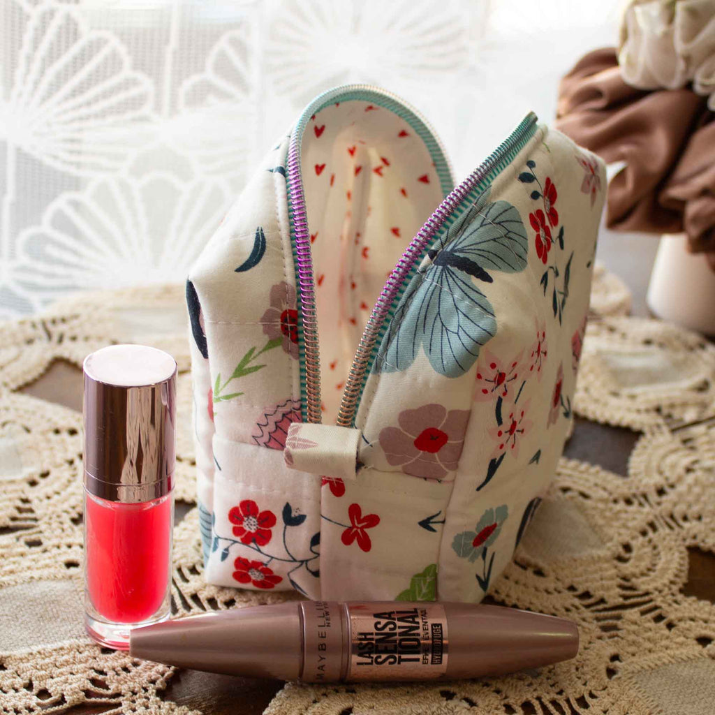 Butterfly Kisses Box Bag
