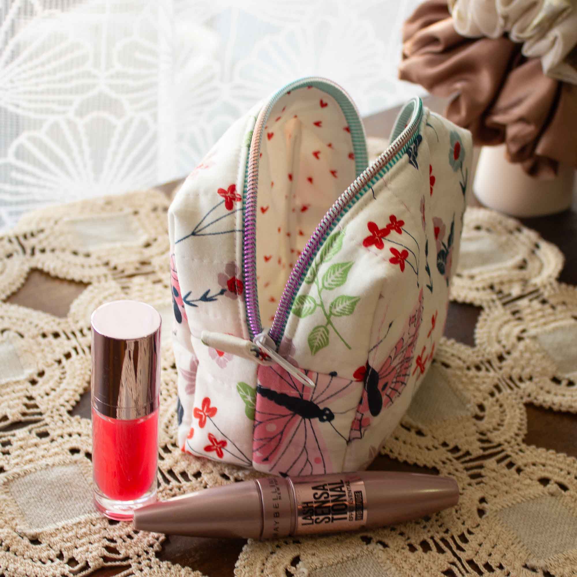 Butterfly Kisses Box Bag