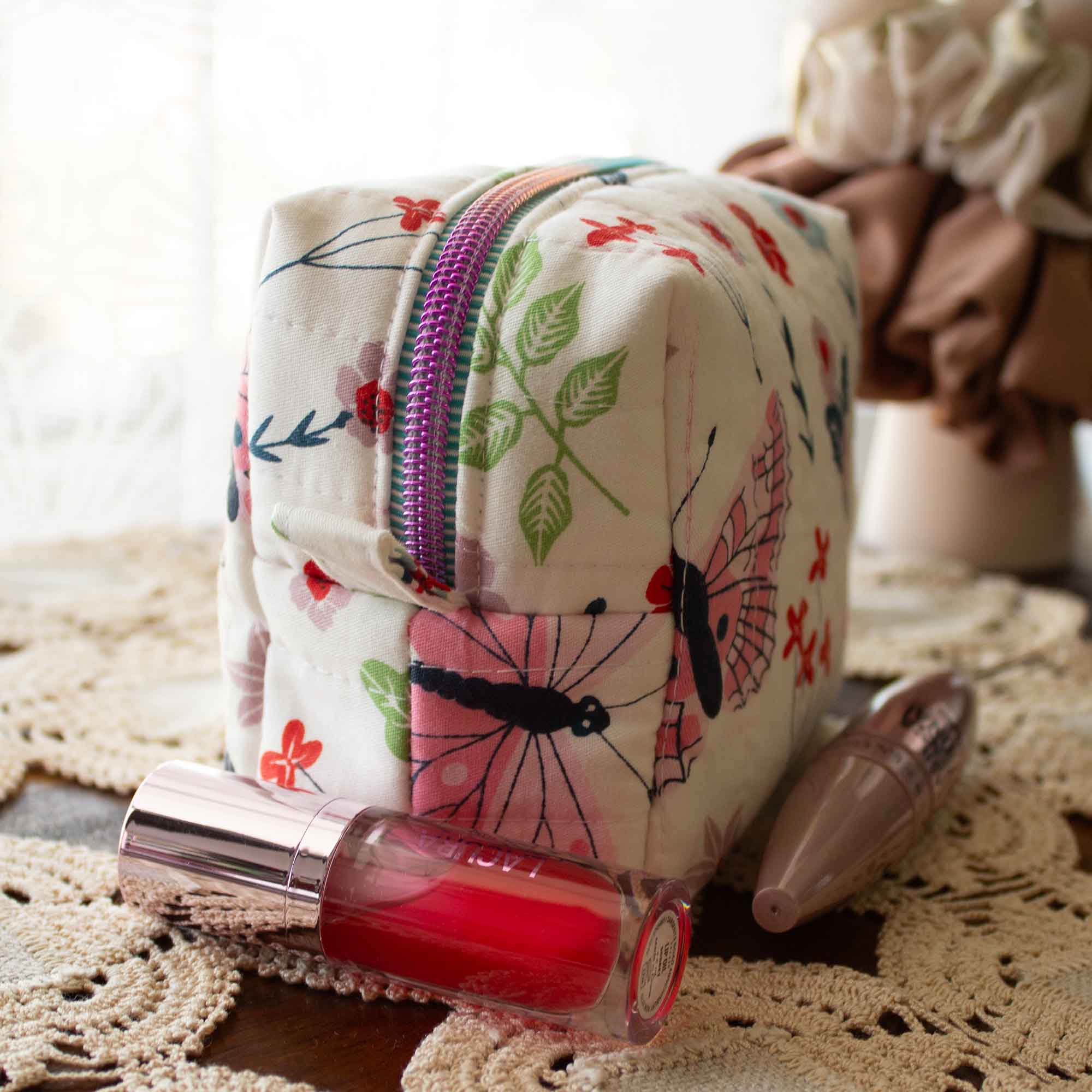 Butterfly Kisses Box Bag