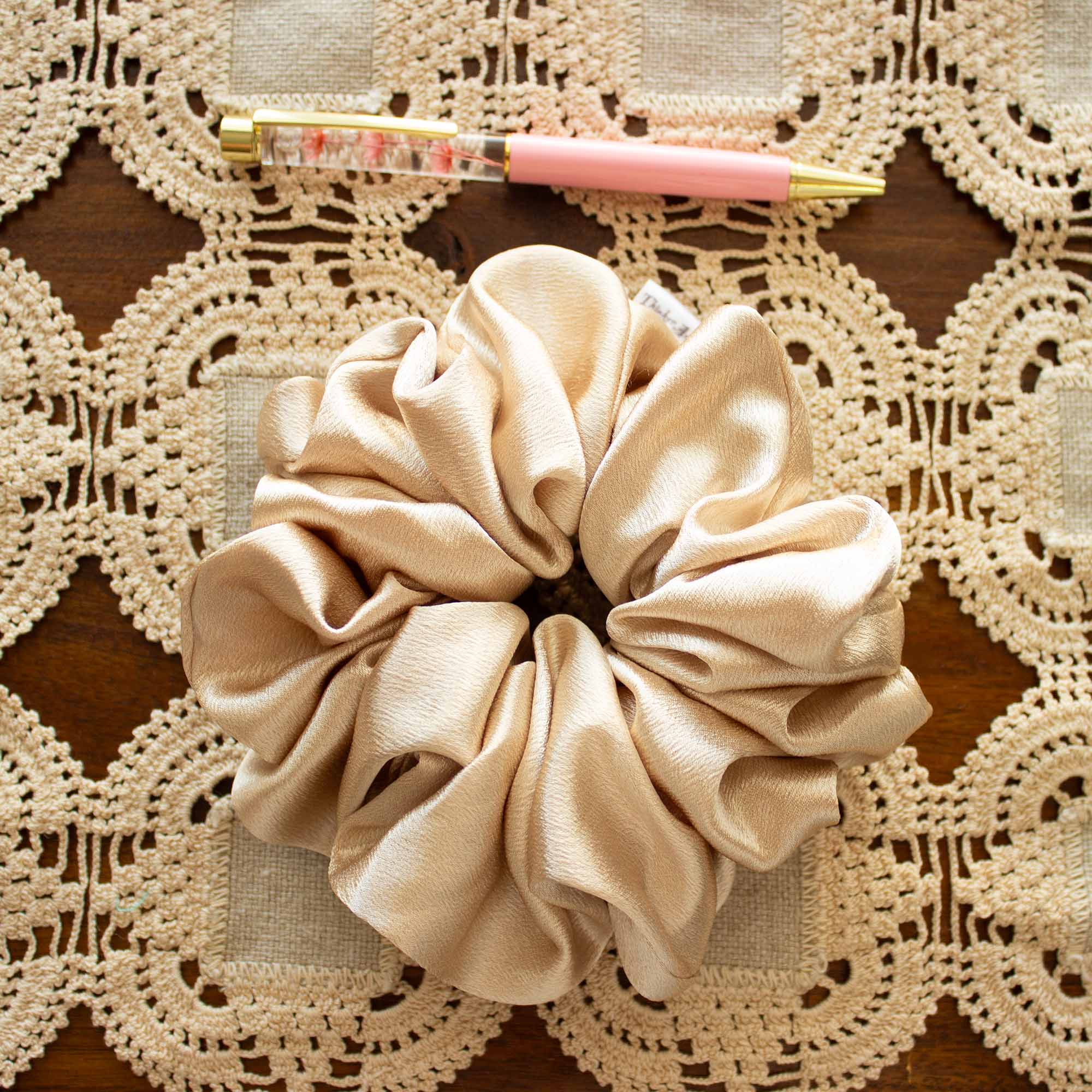 Cappuccino Bloom Scrunchie