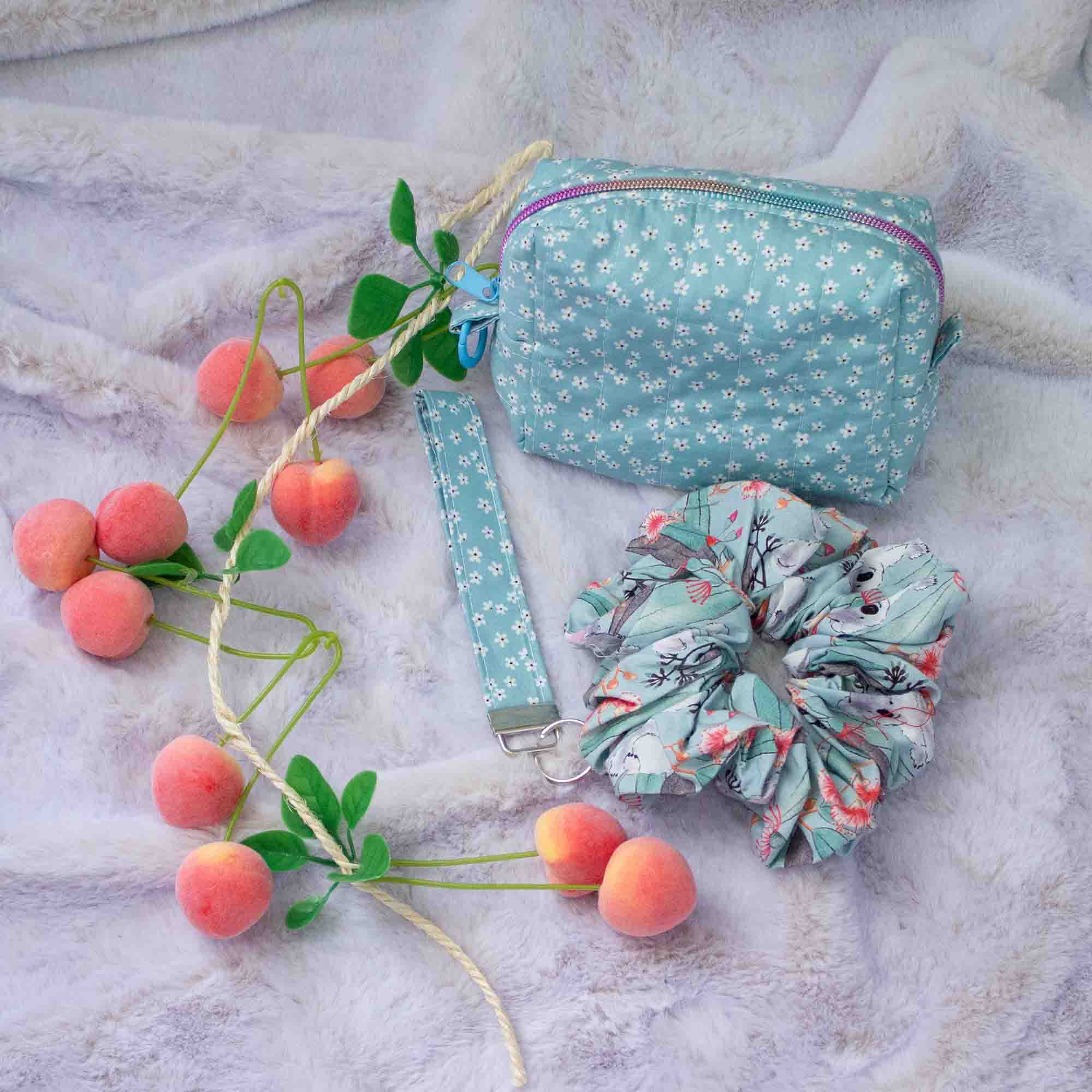 The Bloom & Go Gift Set ✨ - Box Bag Wristlet And Scrunchie