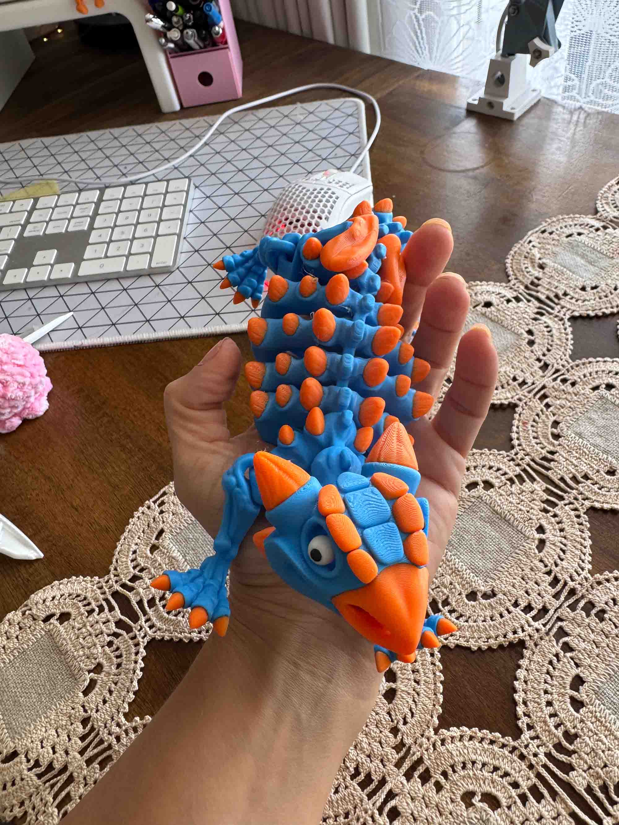 Tanky the Ankylosaurus – Dino Defender!