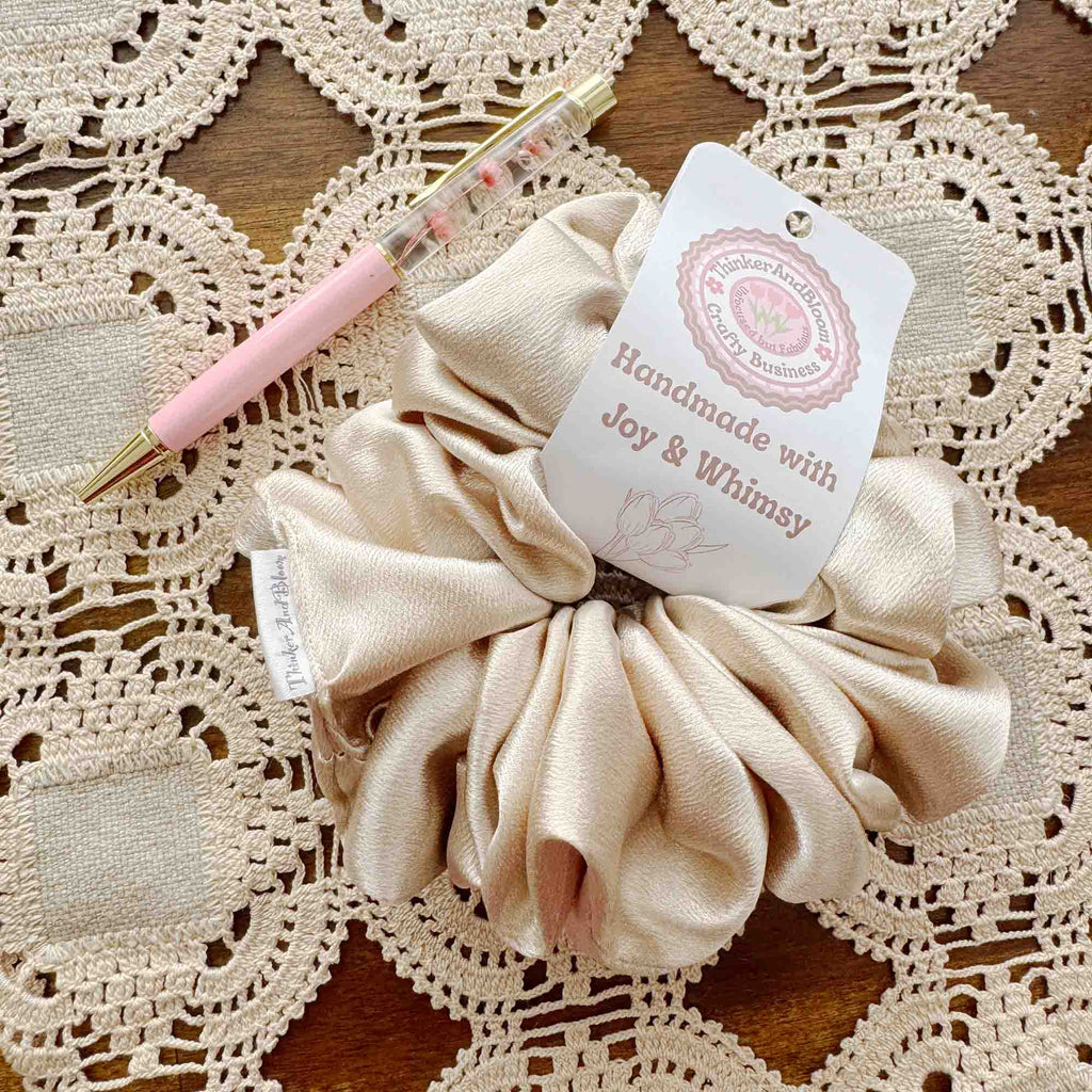 Dust Pearl Scrunchie
