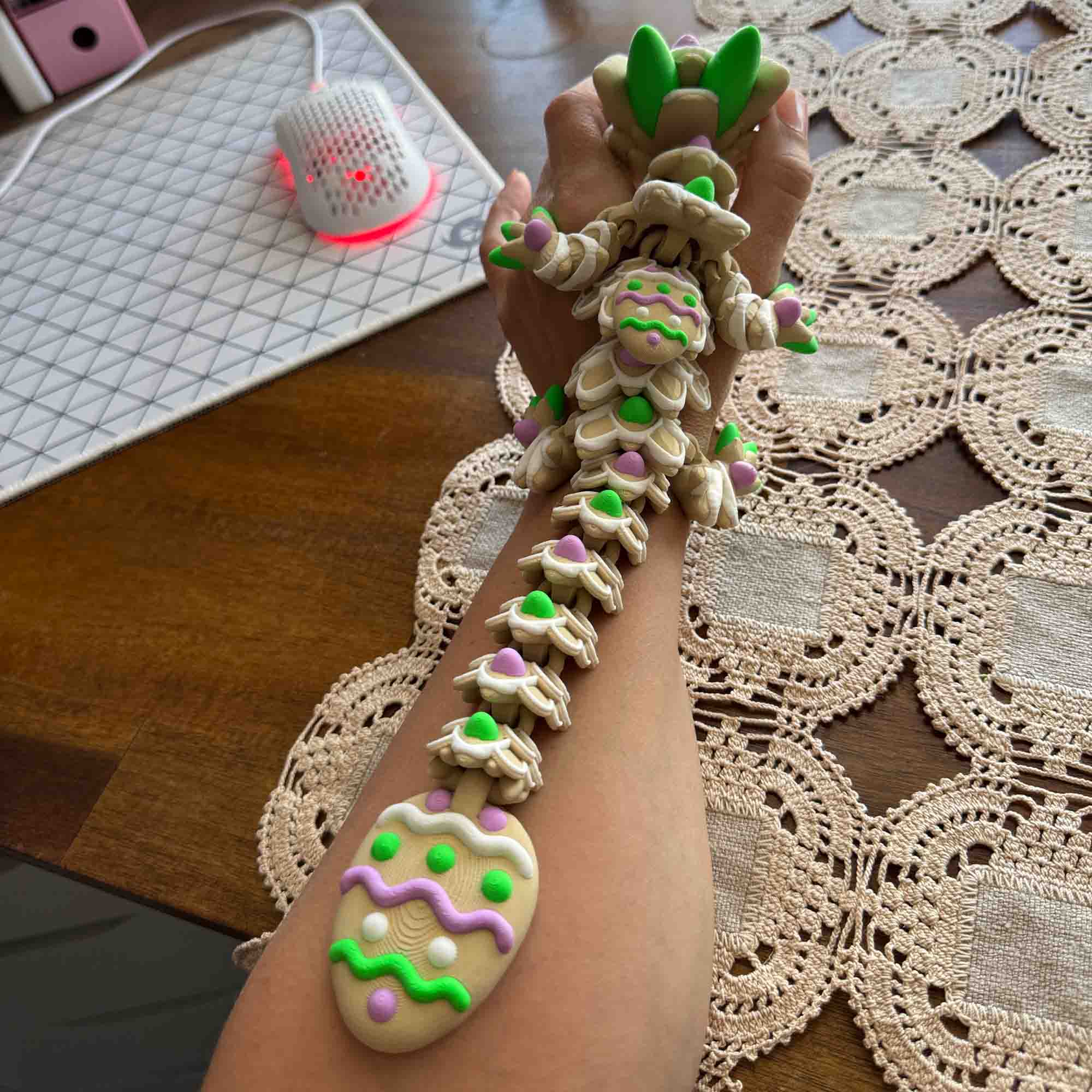 Sugarbelle – The Holiday Cookie Dragon