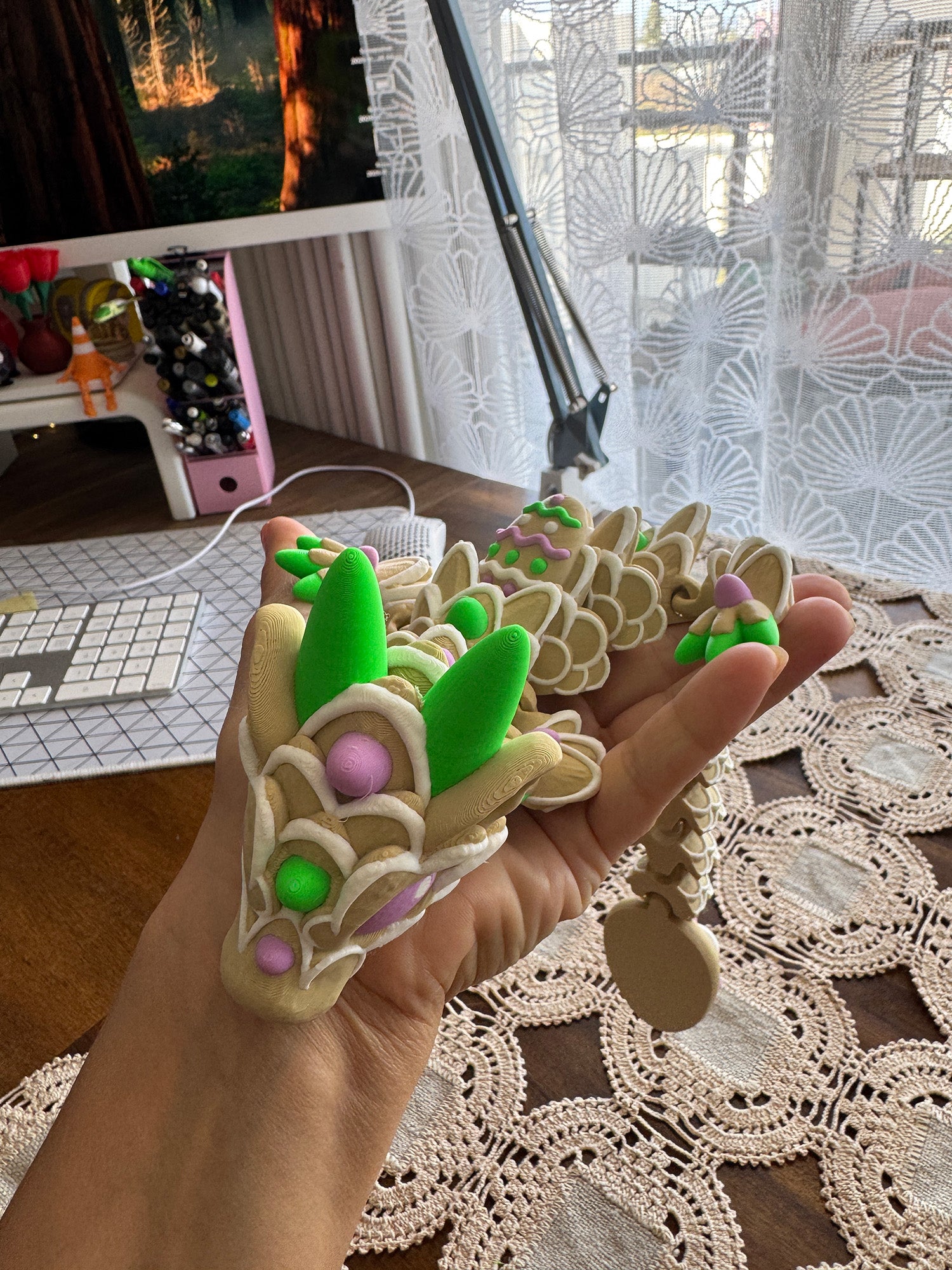 Sugarbelle – The Holiday Cookie Dragon