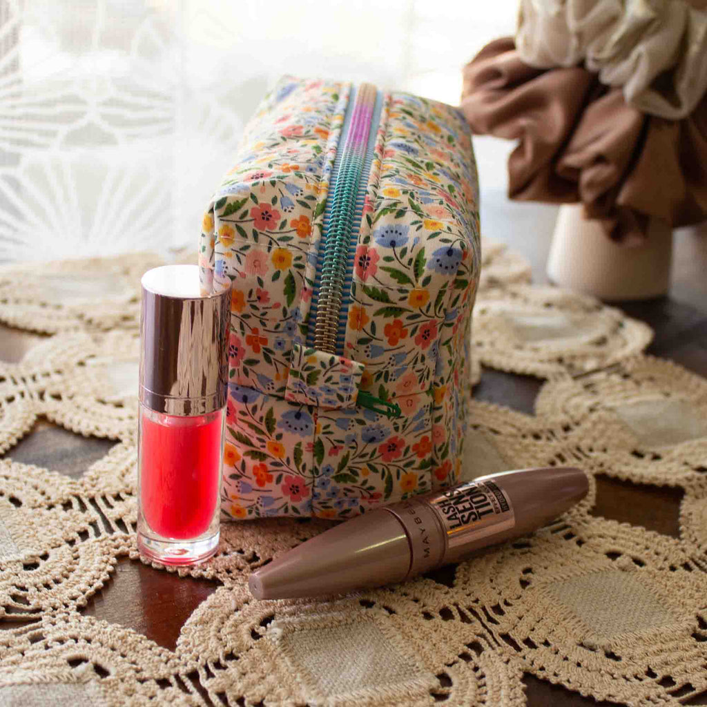 Meadow Bright Box Bag