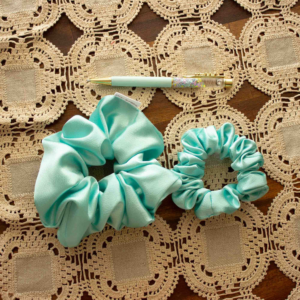 Frosted Bloom Scrunchie