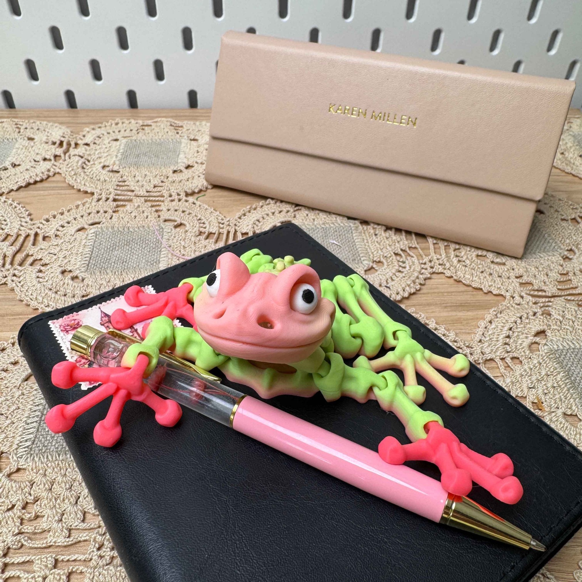 Happy Harold the Friendly Frog - Flexi Toy