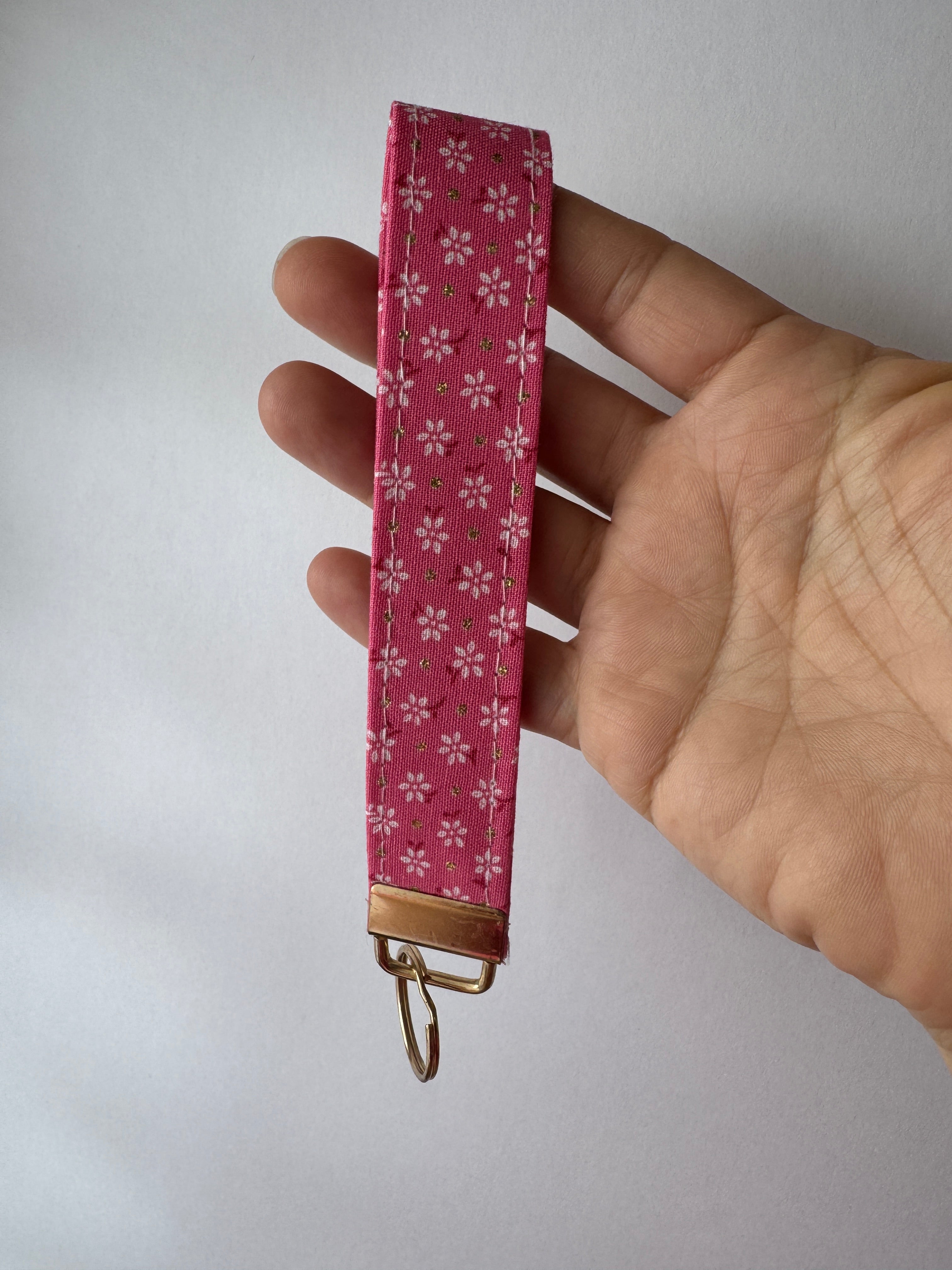Pink Gold Flake Wristlet Keychain