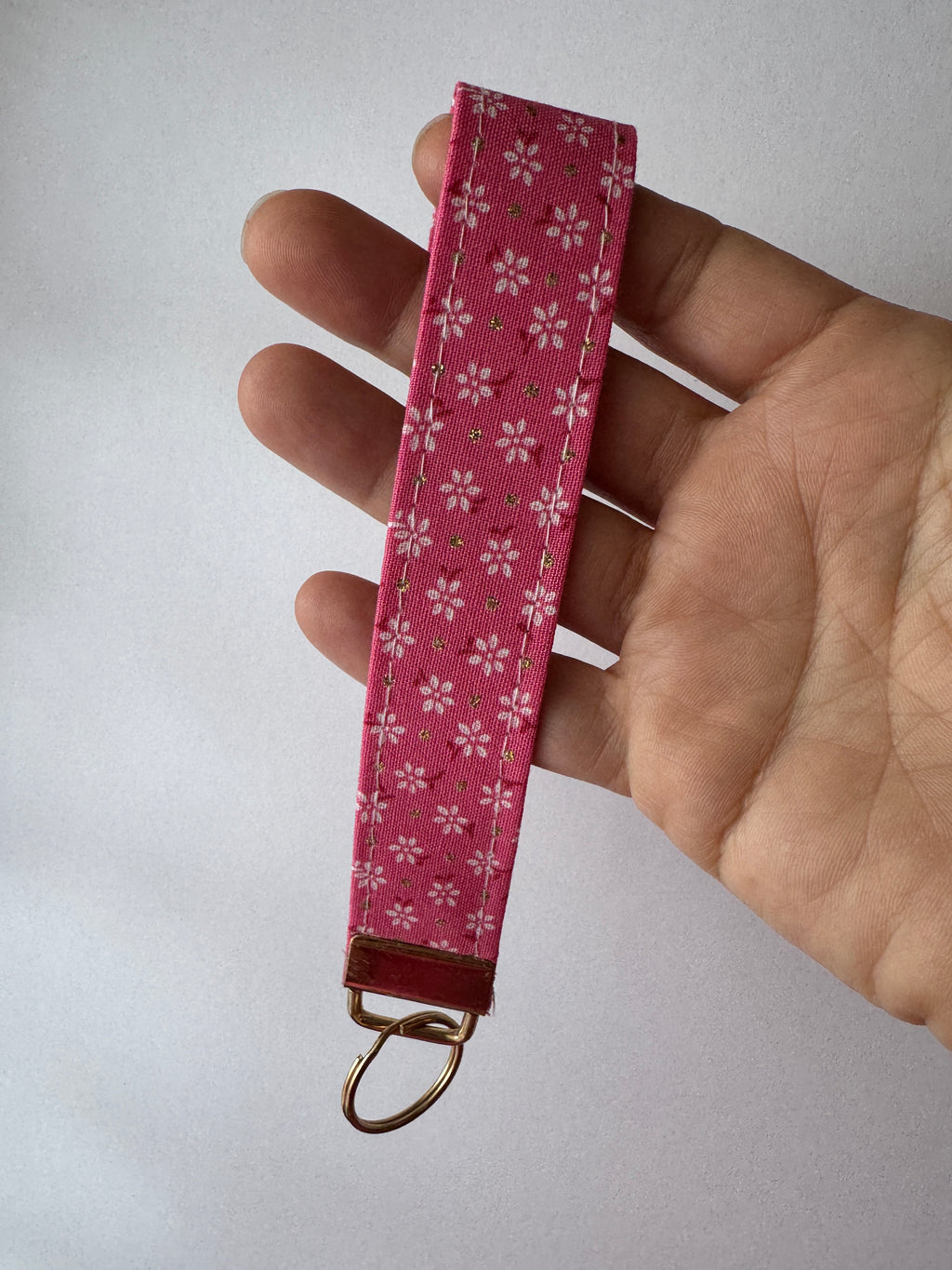 Pink Gold Flake Wristlet Keychain