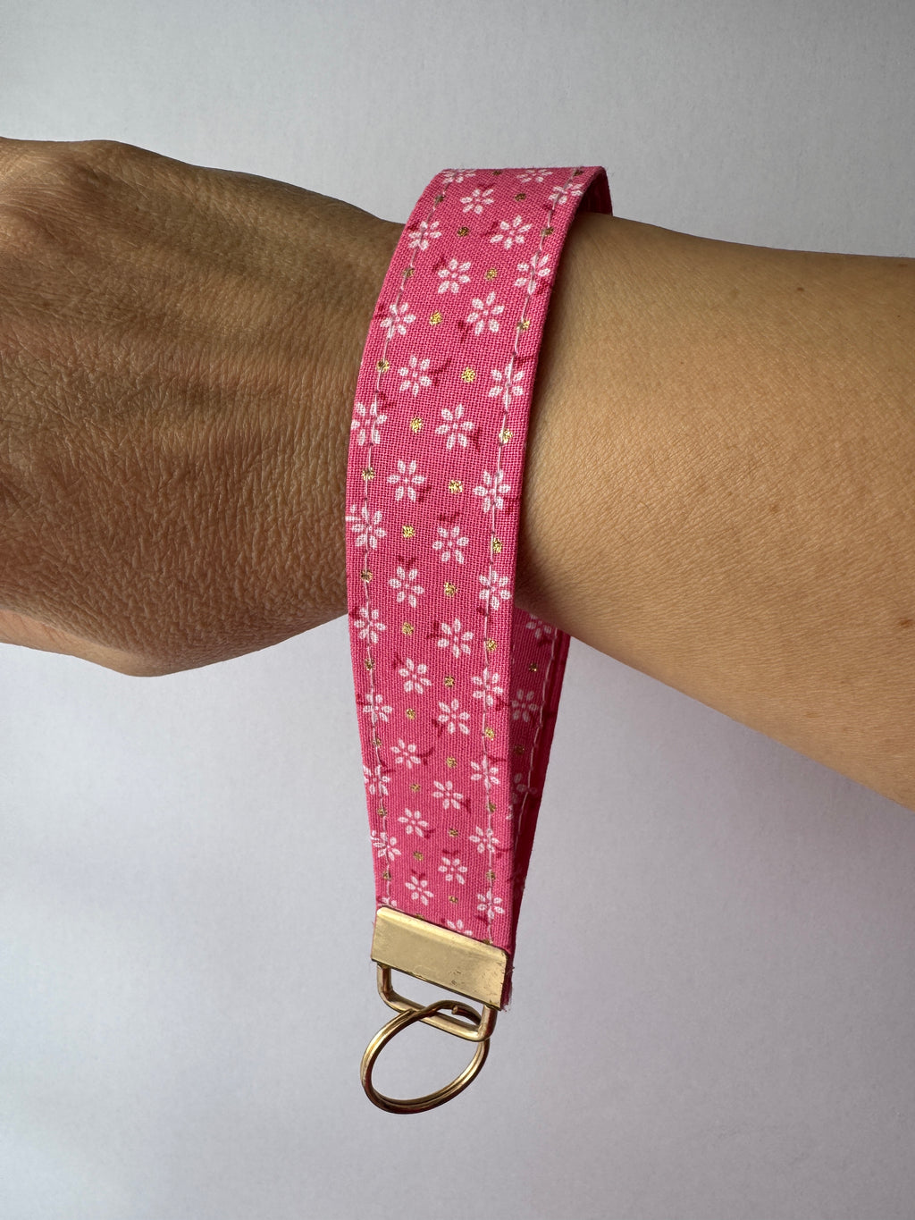 Pink Gold Flake Wristlet Keychain