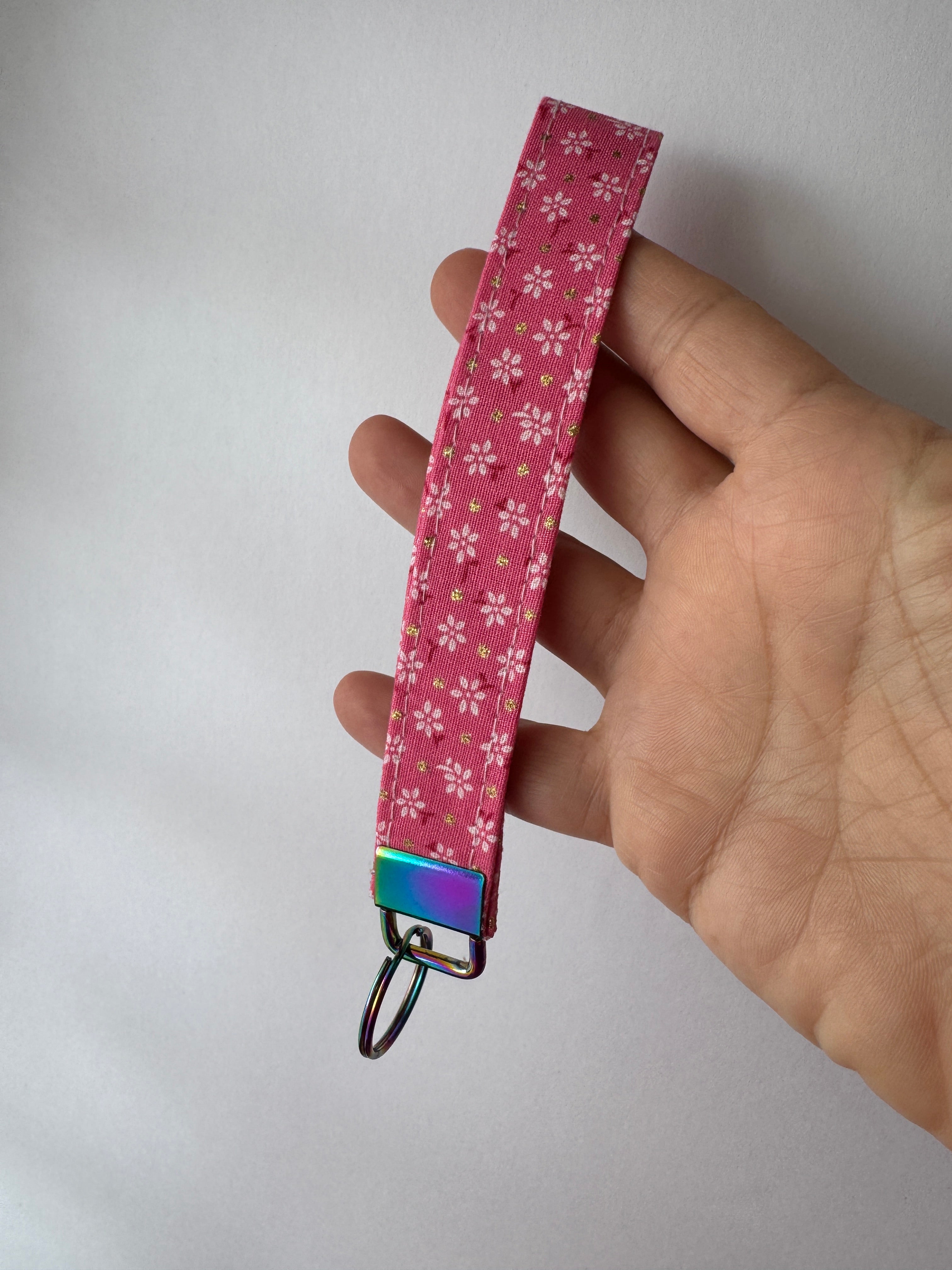 Pink Gold Flake Wristlet Keychain