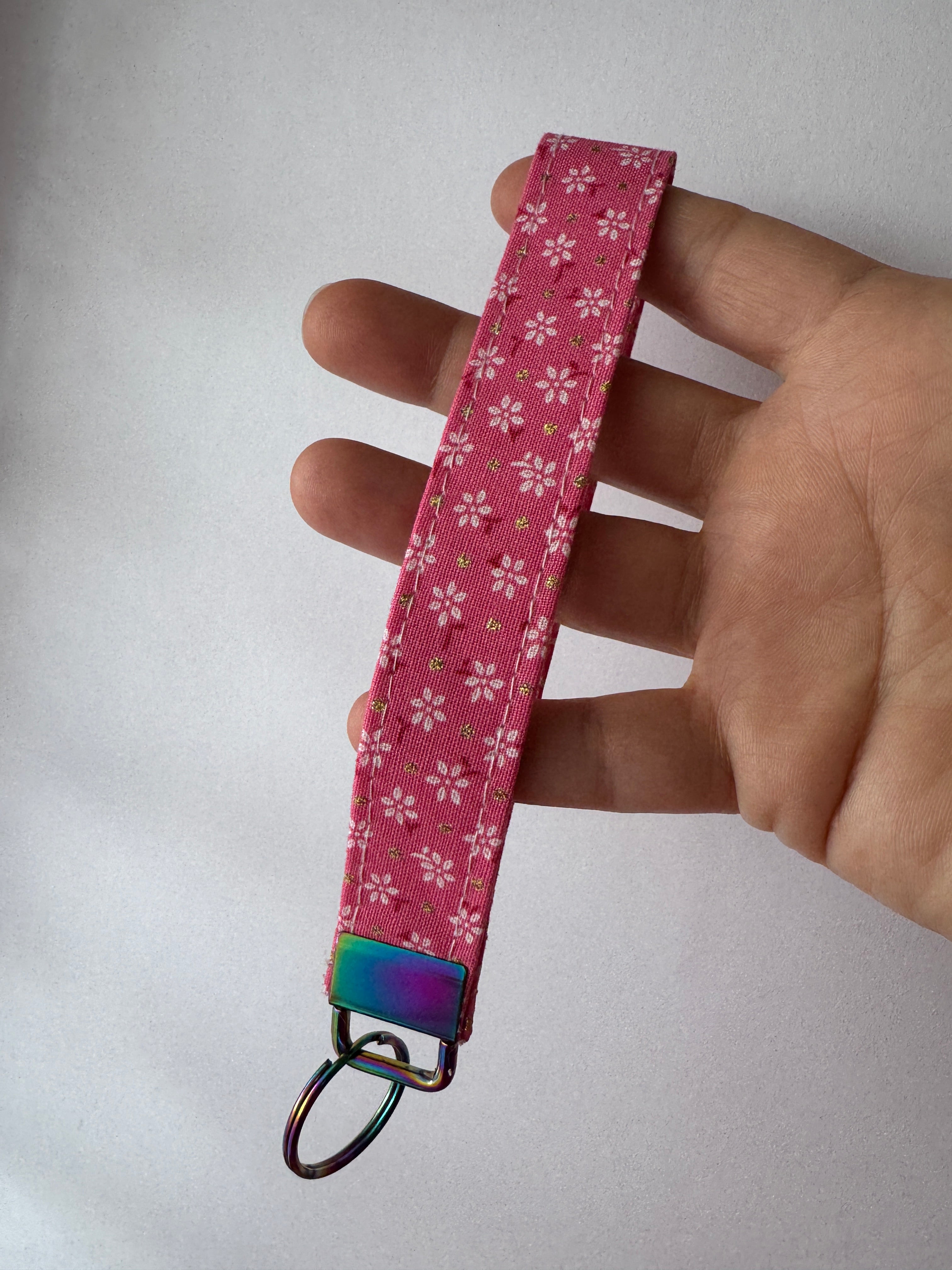 Pink Gold Flake Wristlet Keychain