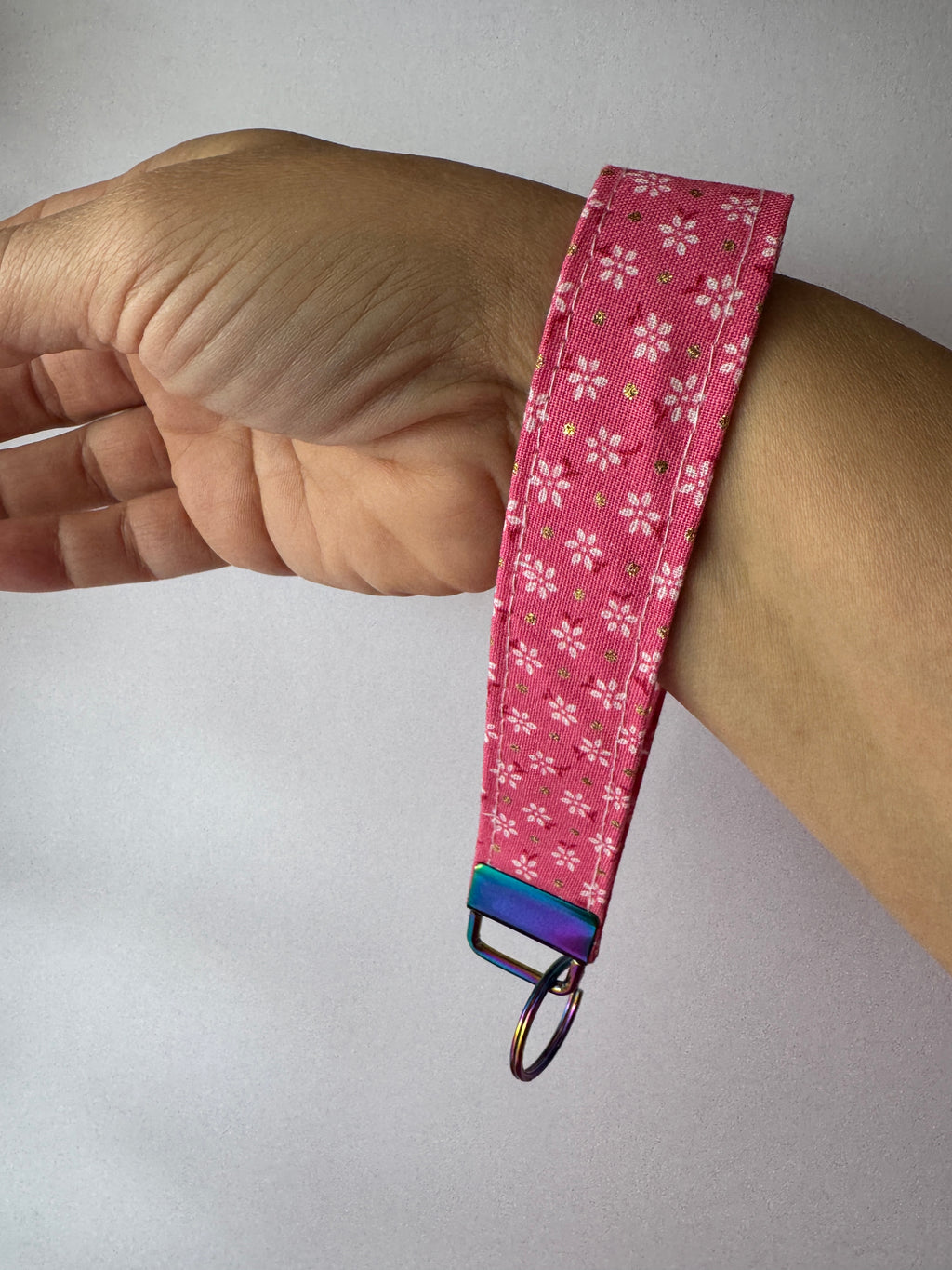 Pink Gold Flake Wristlet Keychain