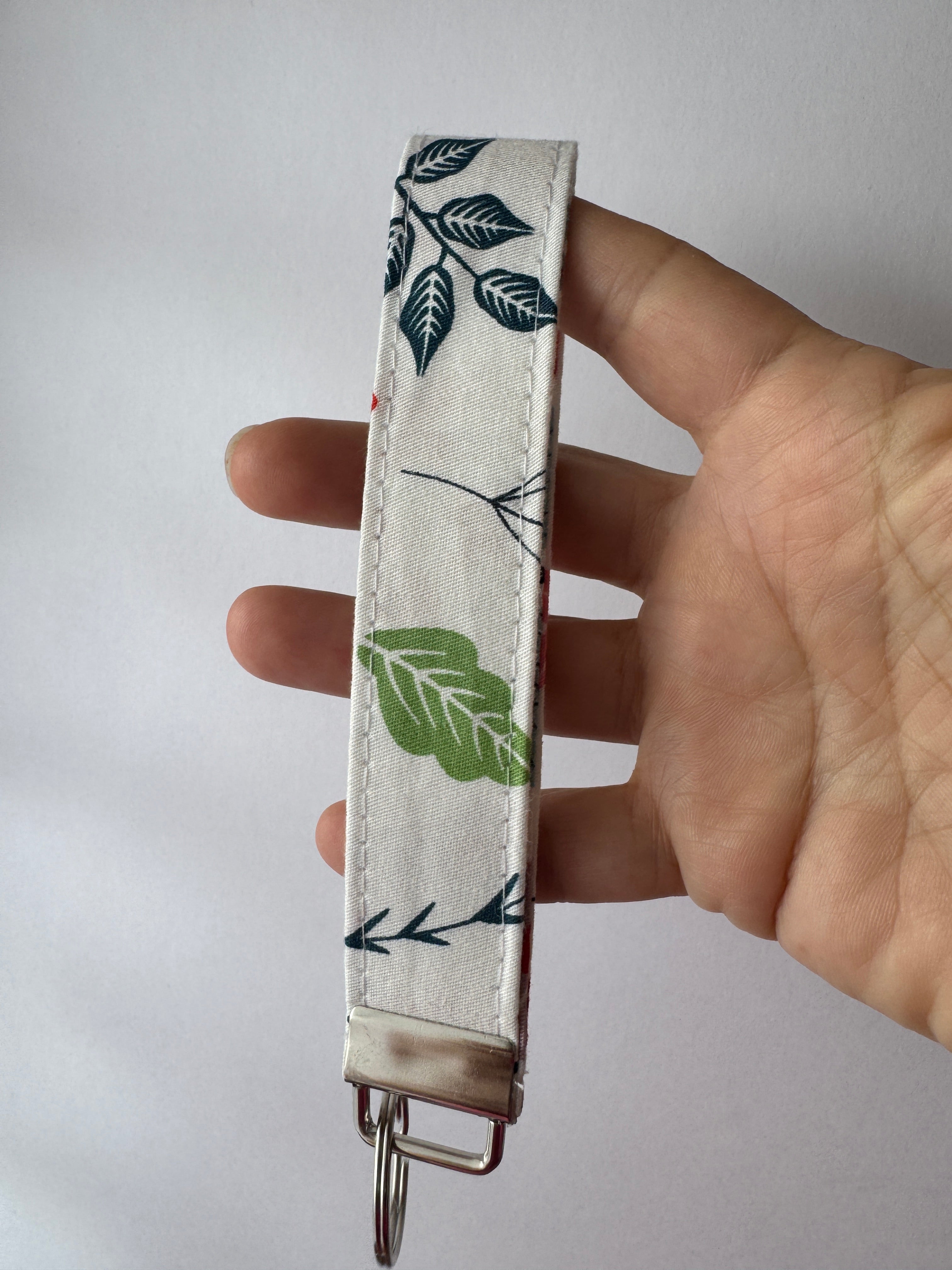 Butterfly Kisses – Handmade Fabric Wristlet Keychain