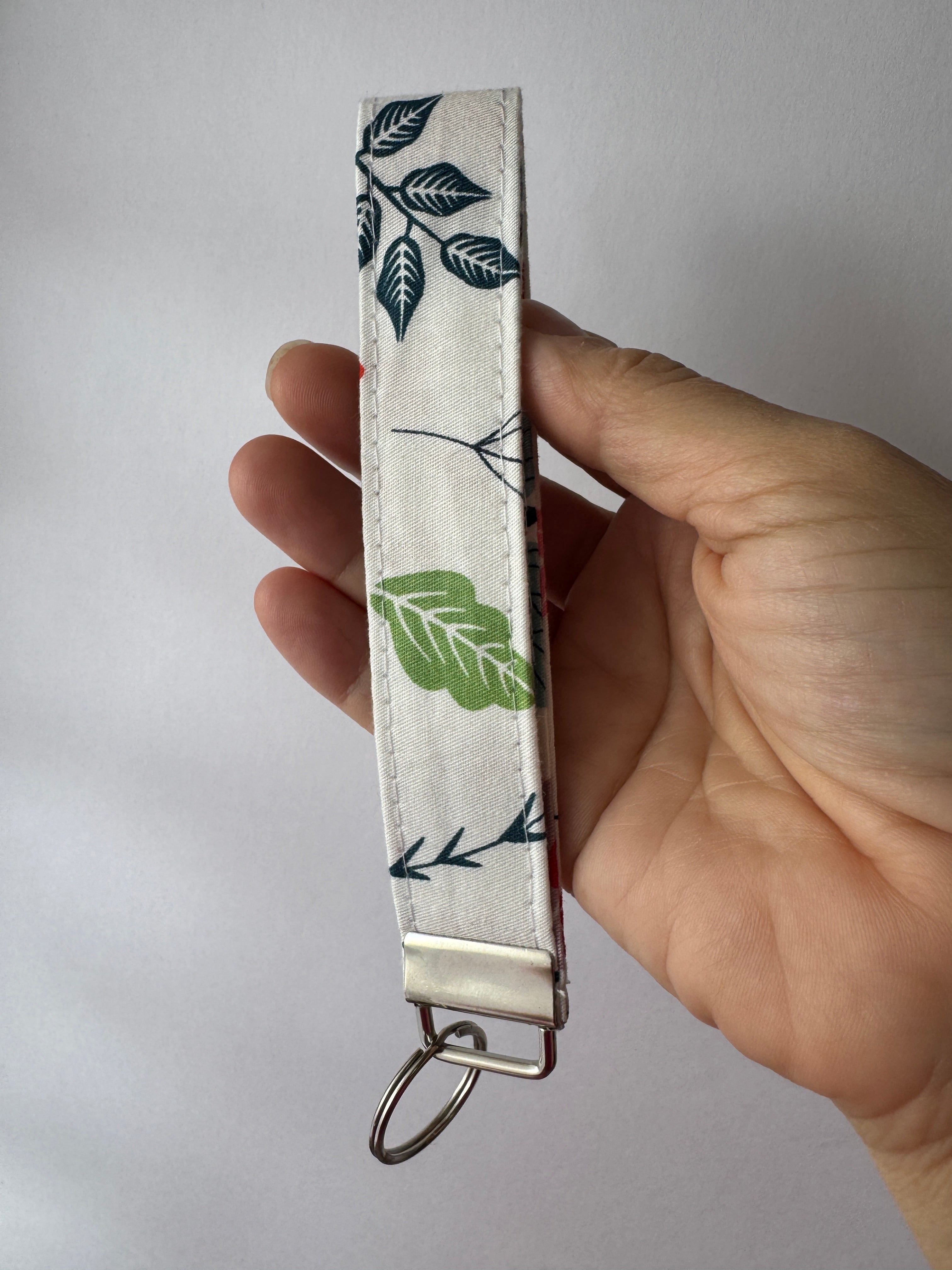 Butterfly Kisses – Handmade Fabric Wristlet Keychain