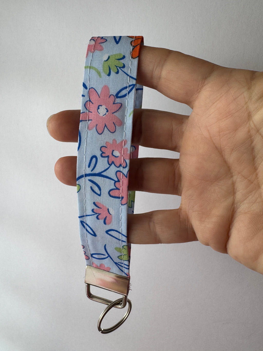 Petal Pop Wristlet Keychain