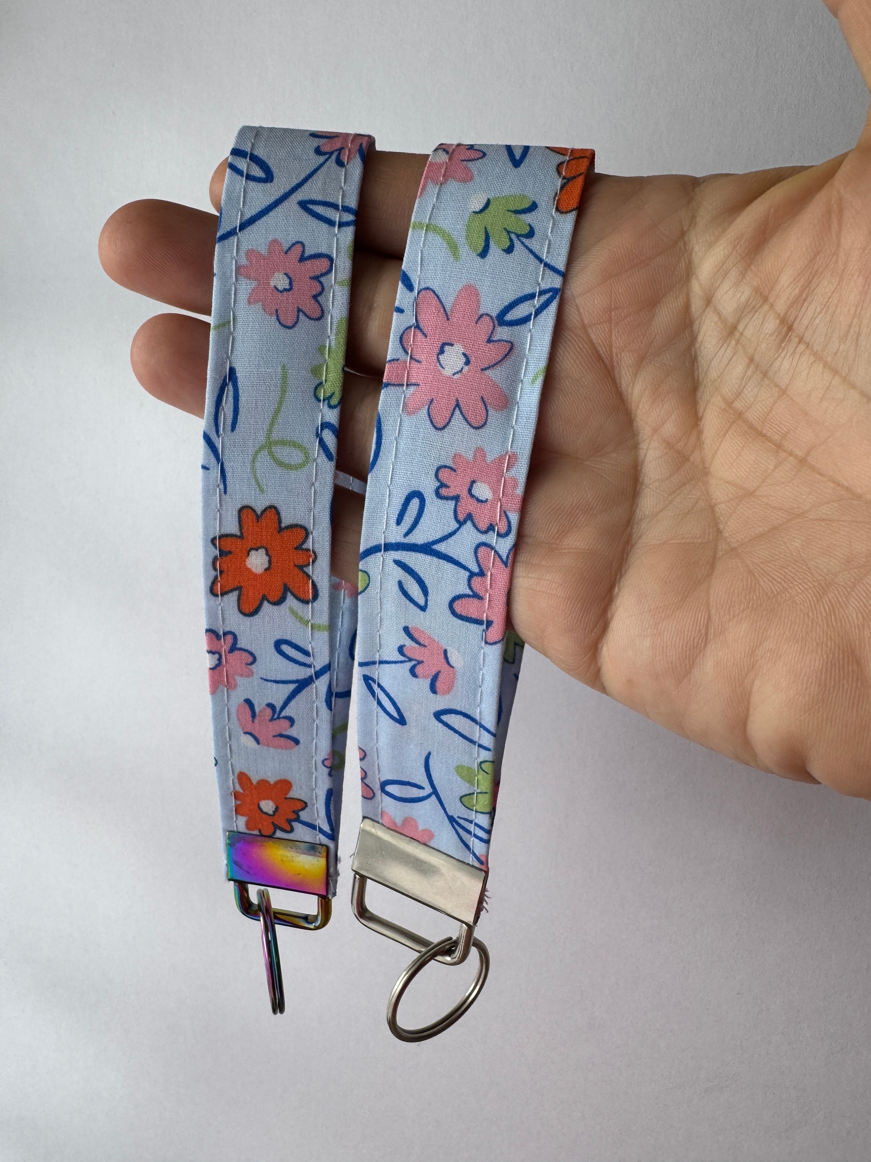 Petal Pop Wristlet Keychain