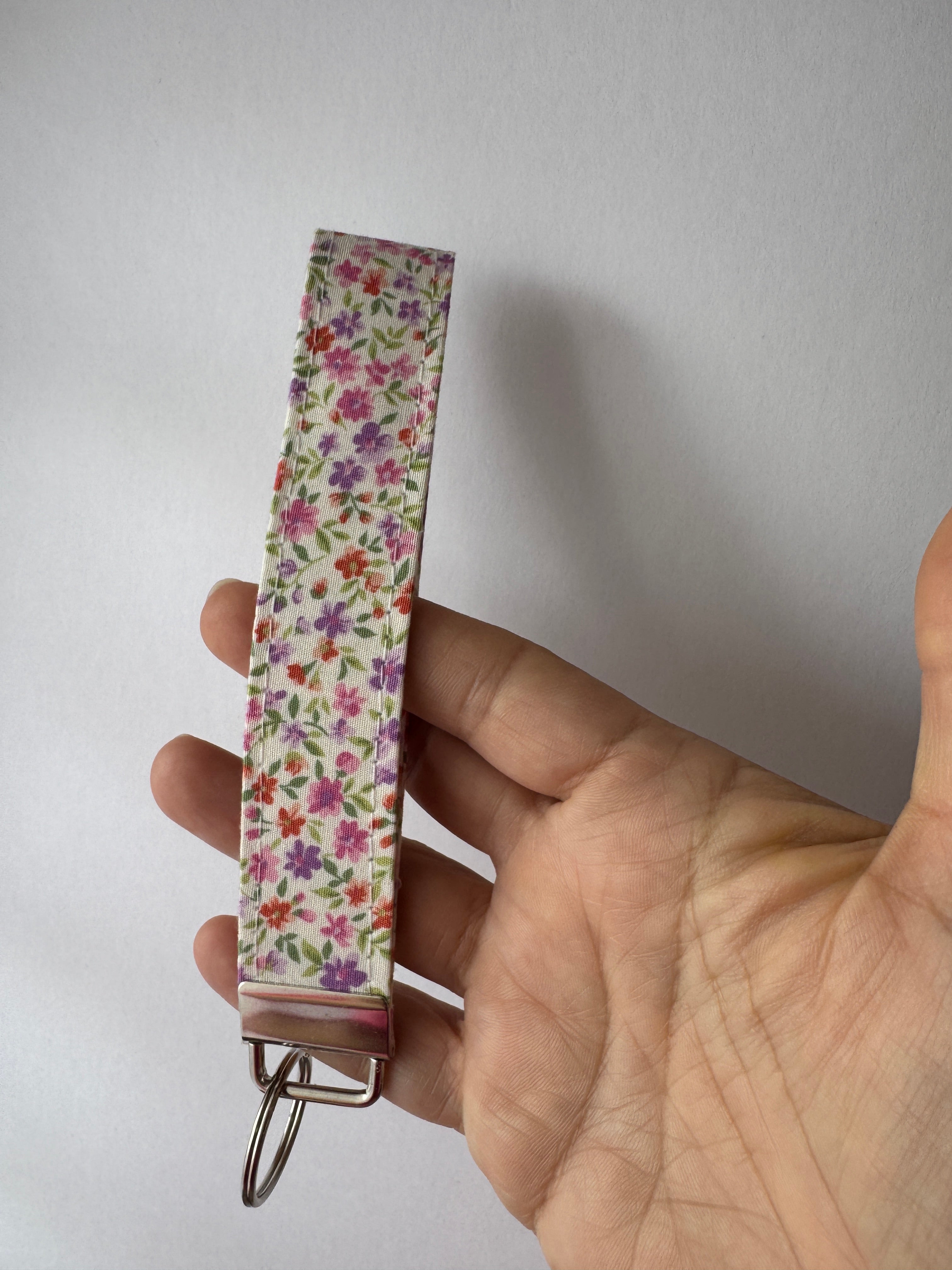 Lavender Field – Handmade Floral Wristlet Keychain | Fabric Key Fob | Cotton Keychain Wrist Strap | Gift for Her | Teacher Gift | Australian Handmade