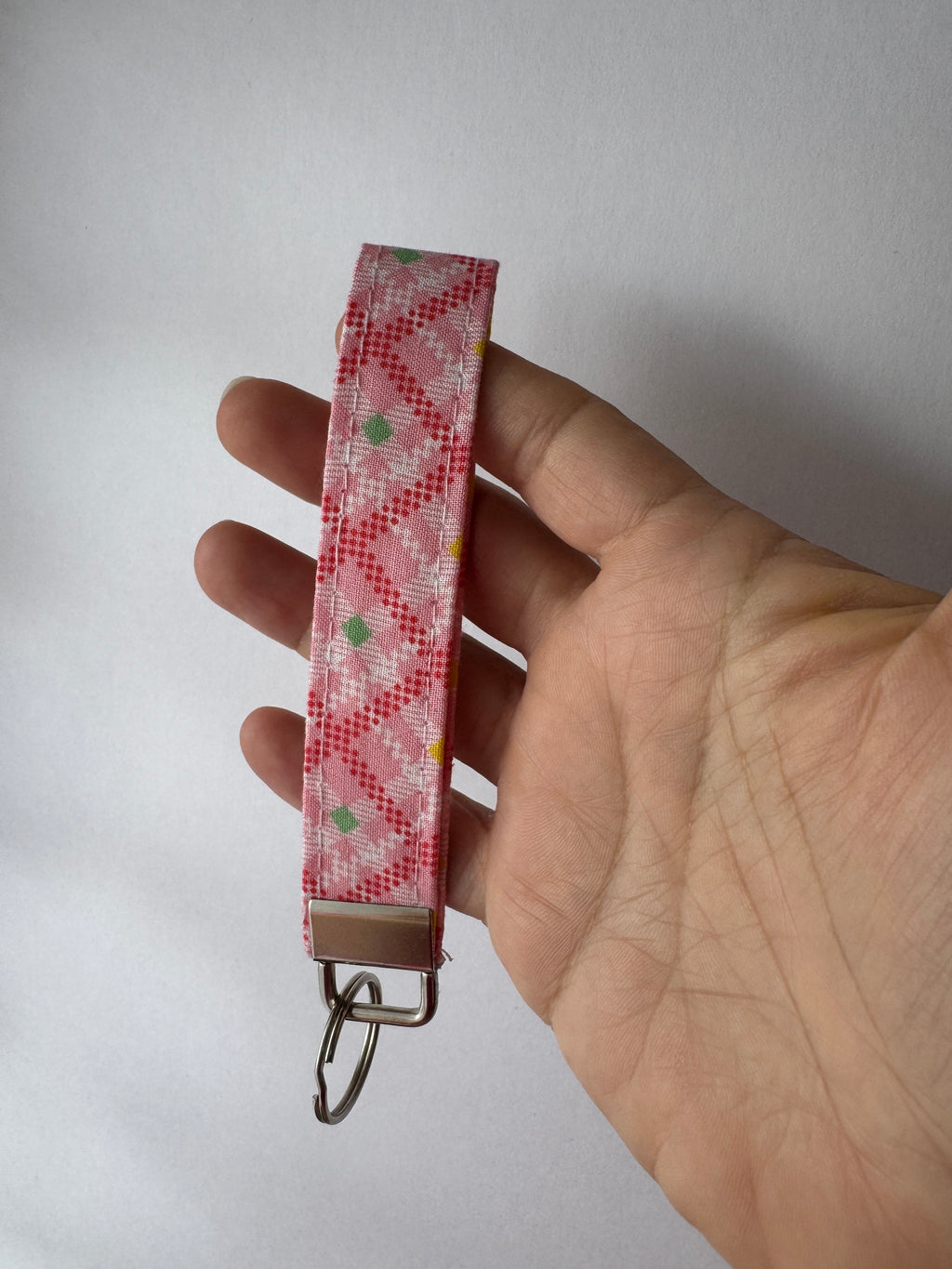 Gingham Bloom Wristlet Keychain