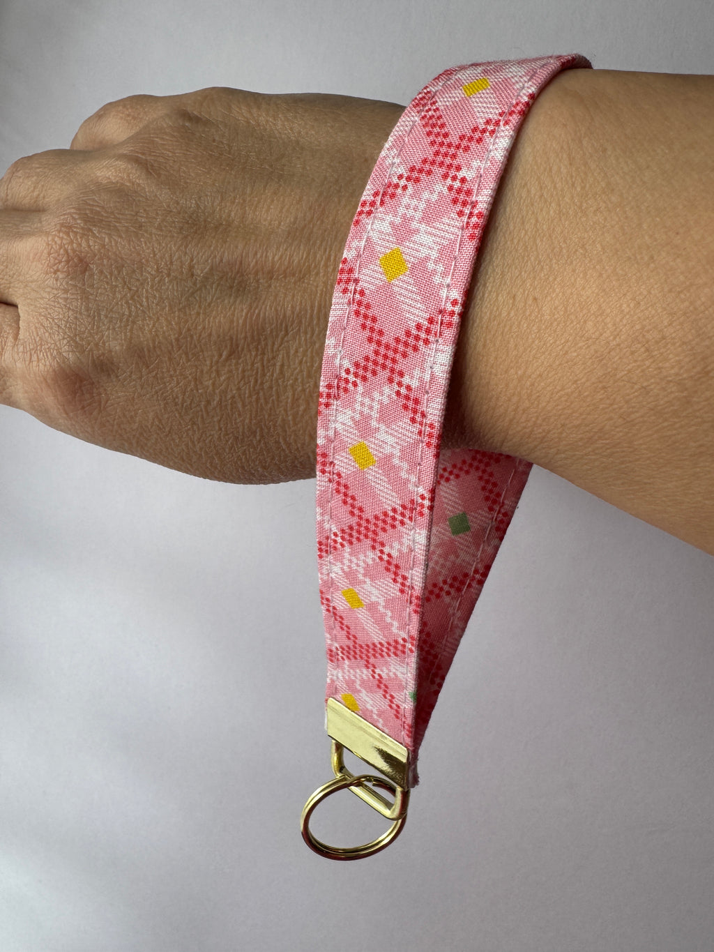 Gingham Bloom Wristlet Keychain