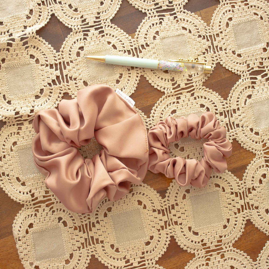 Latte Glow Scrunchie