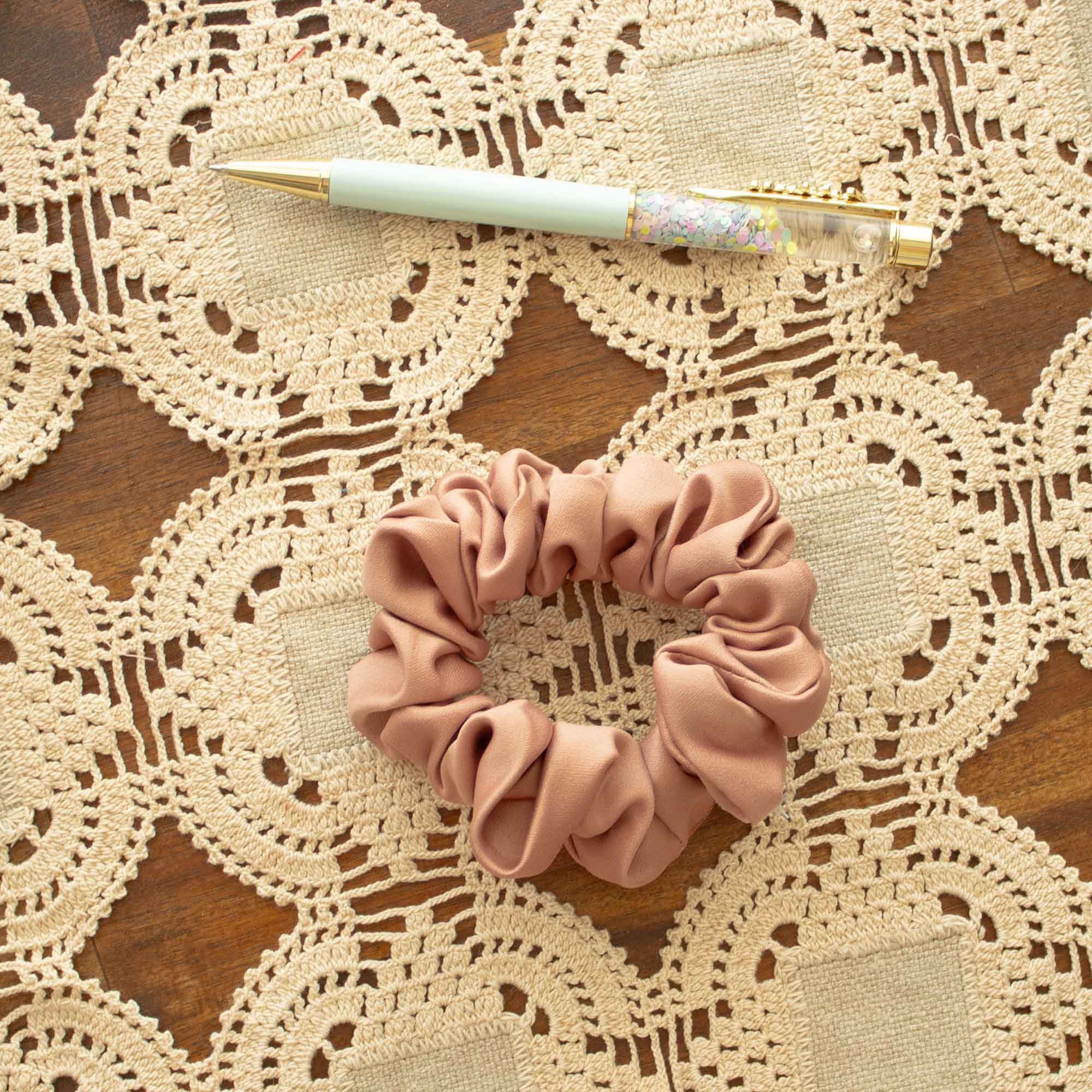 Latte Glow Scrunchie