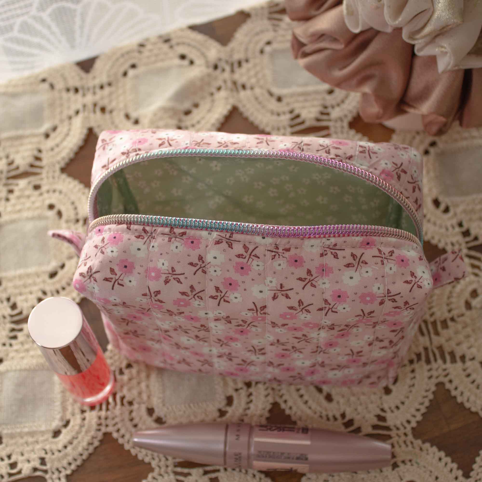 Blush Bloom Box Bag