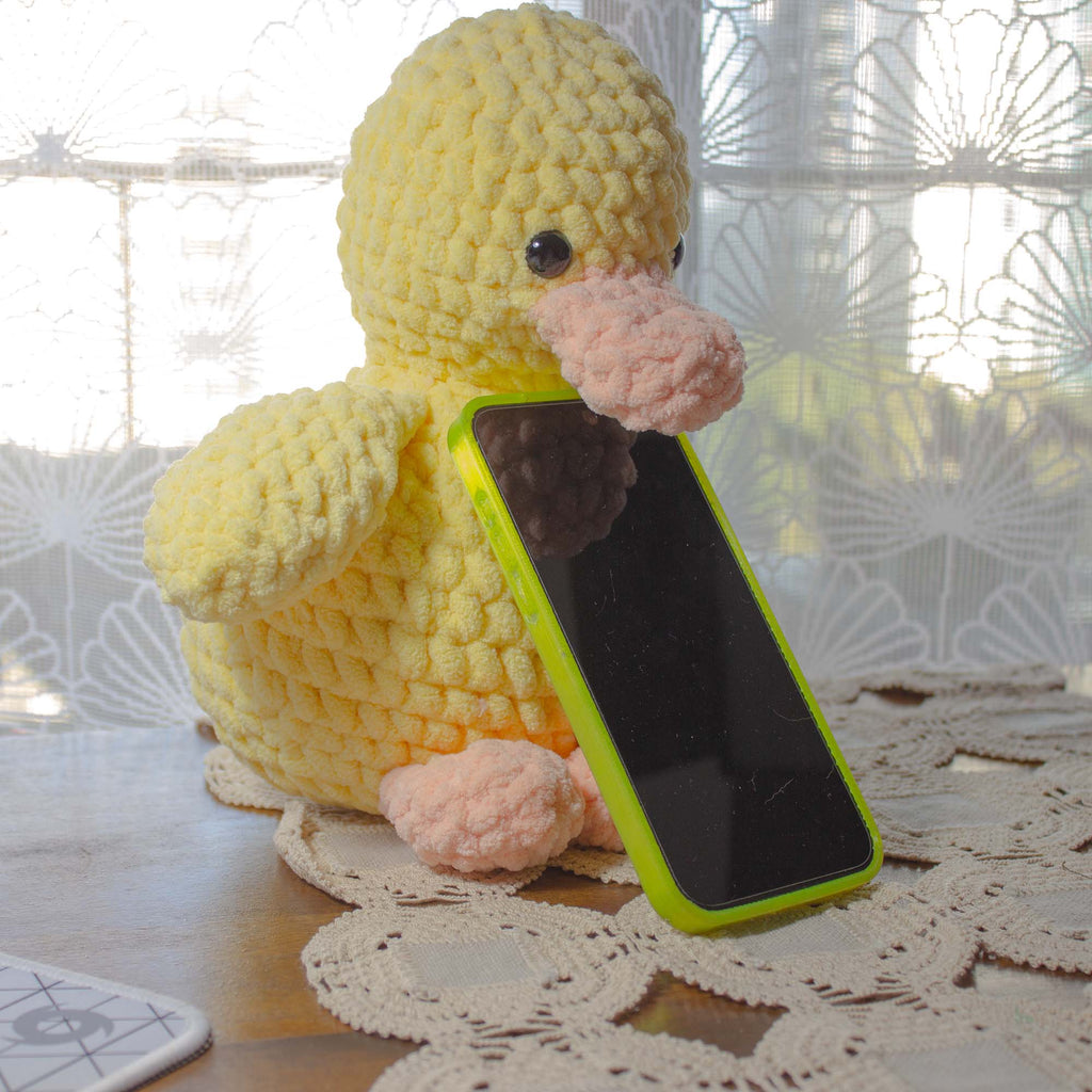 Snugglebill_The_Duck - Handmade Amigurumi Plushie