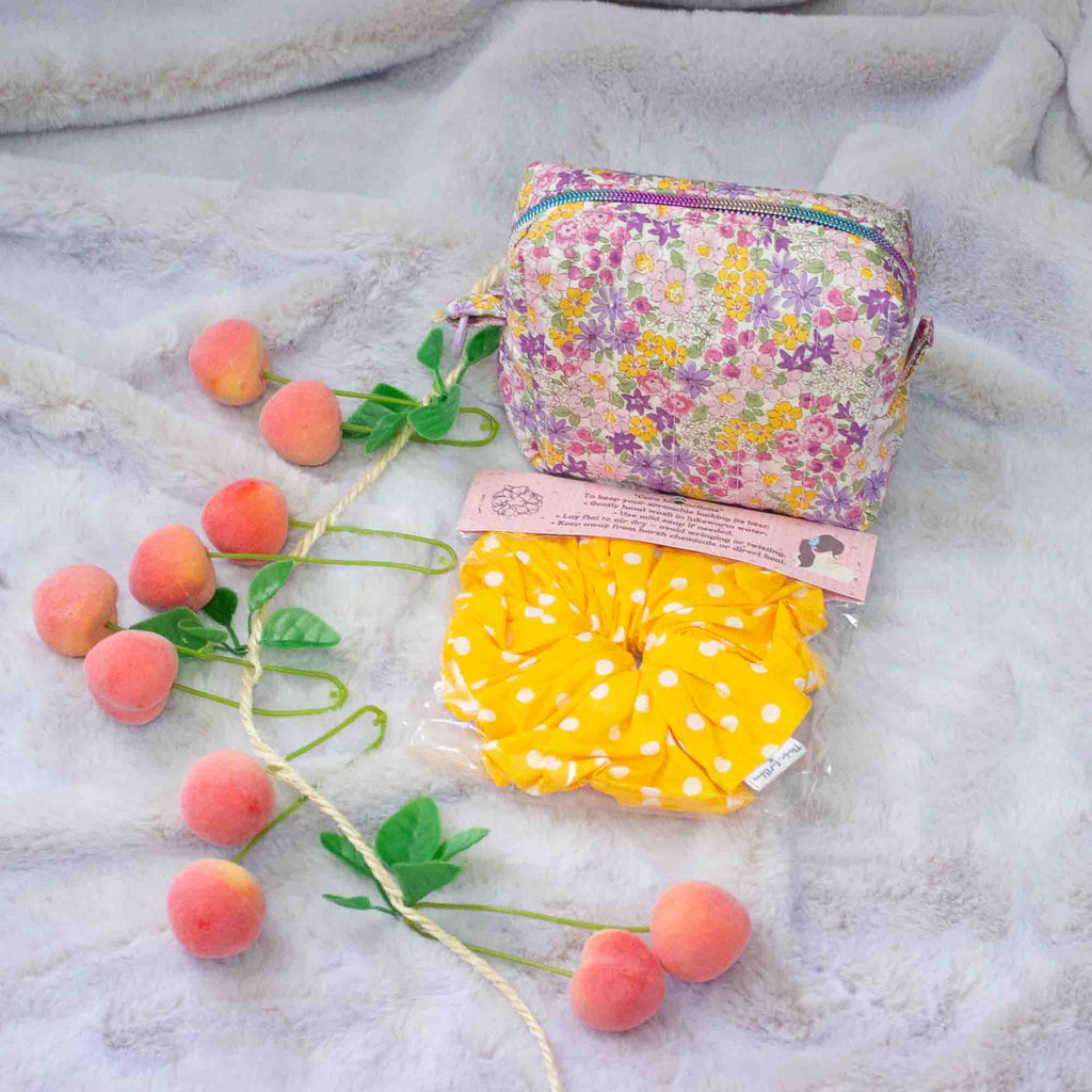 The Bloom & Go Gift Set ✨ - Box Bag Wristlet And Scrunchie
