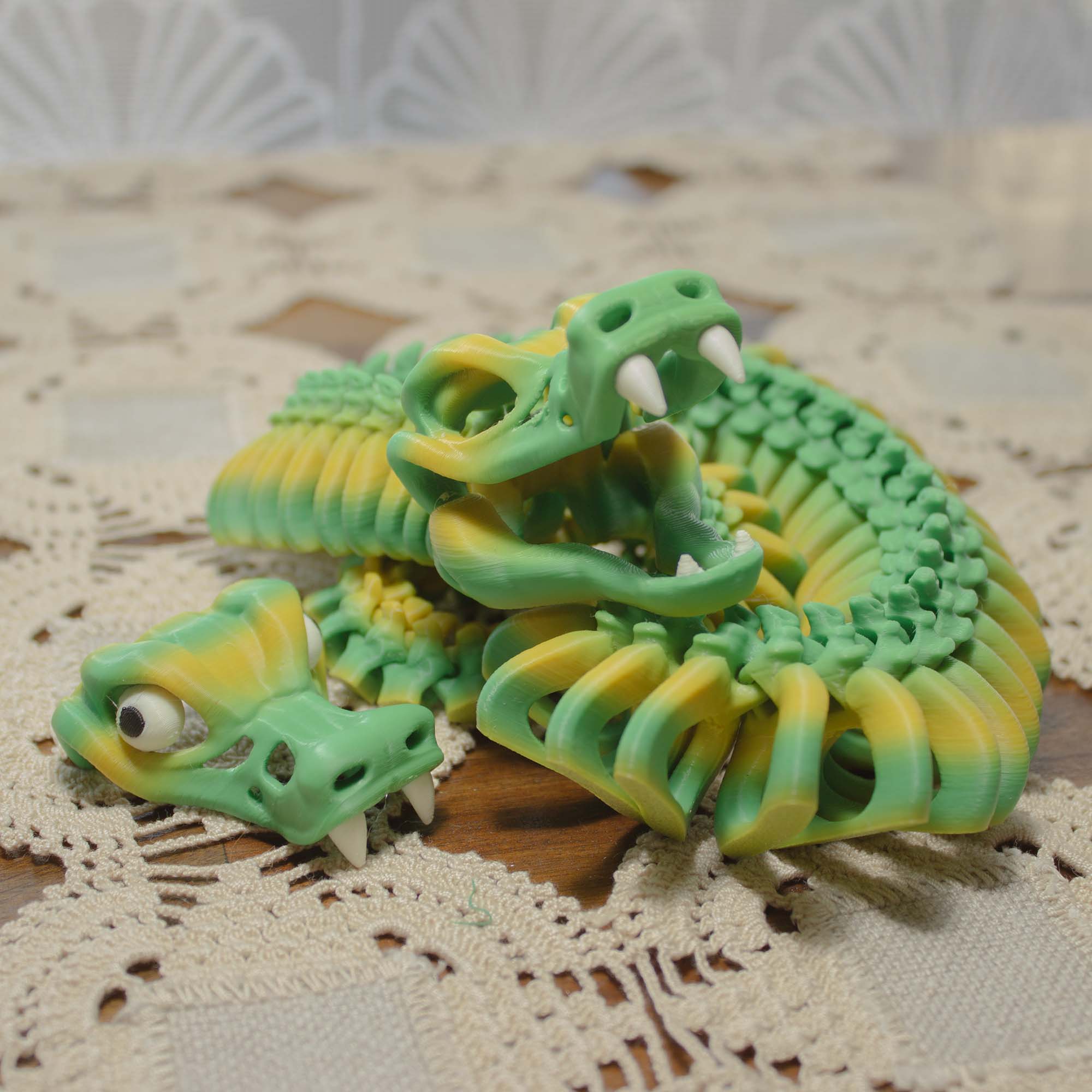 Wilson_The_Happy_Snake – Articulated Desk Buddy And Toy