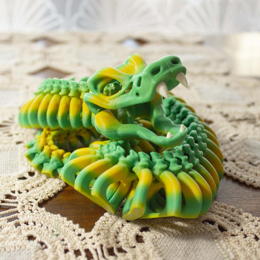Wilson_The_Happy_Snake – Articulated Desk Buddy And Toy