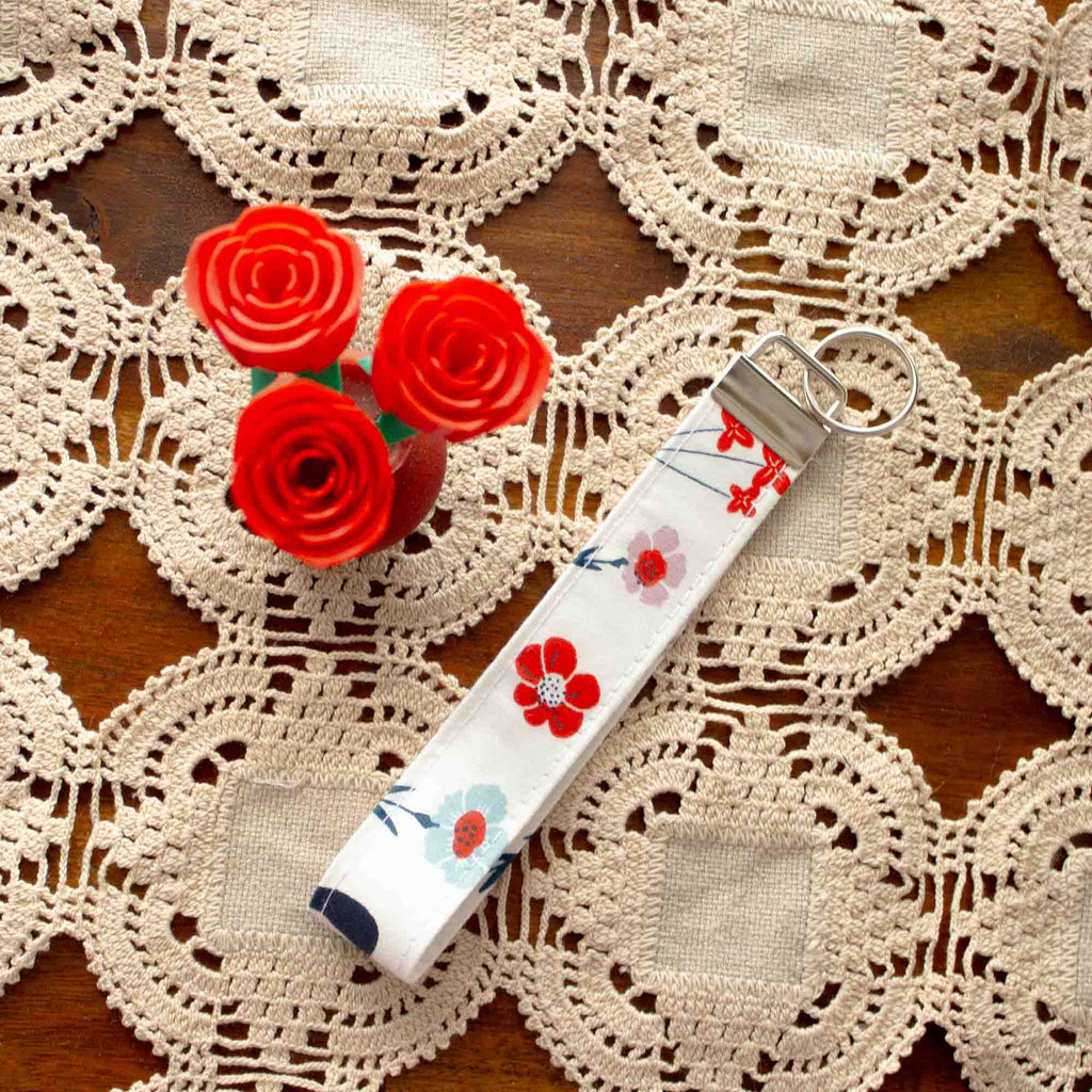 Wristlet_Butterfly Kisses