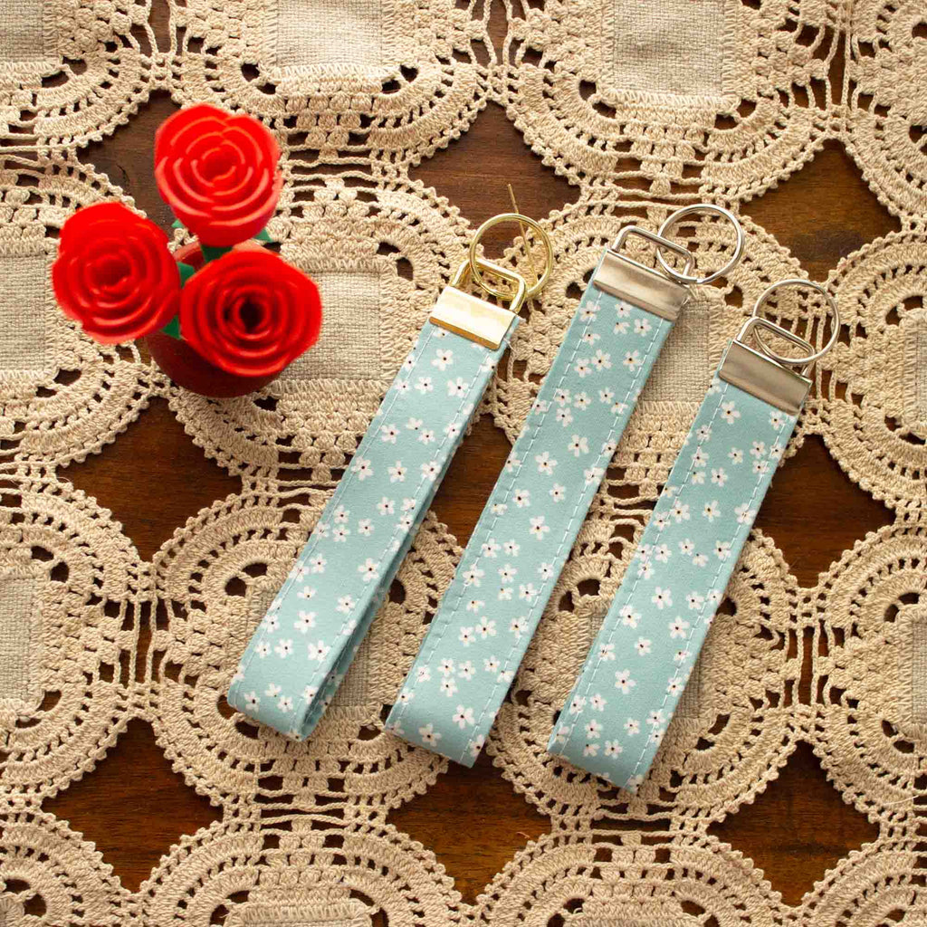 Wristlet_Daisy_Daydream