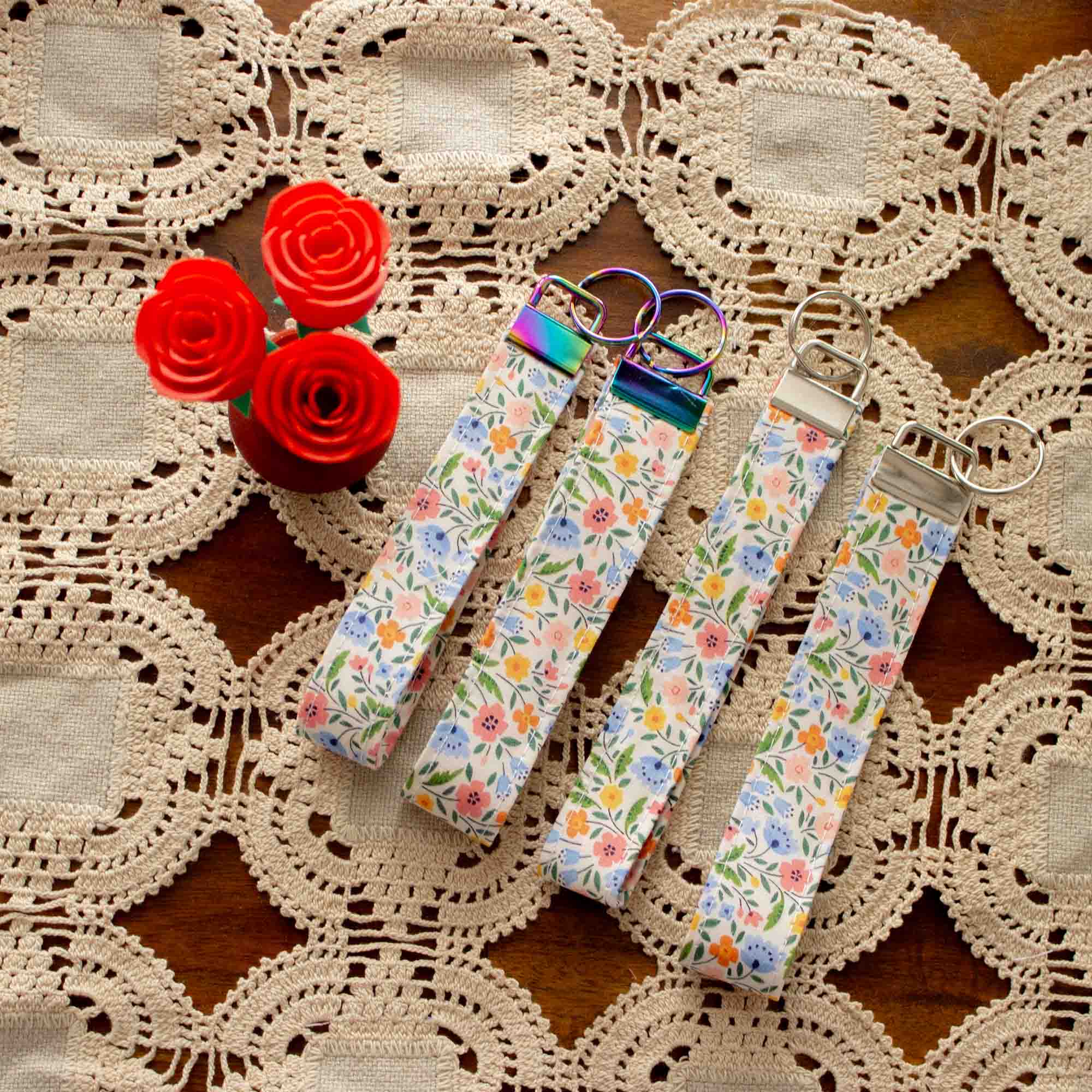 Wristlet_Meadow_Bright