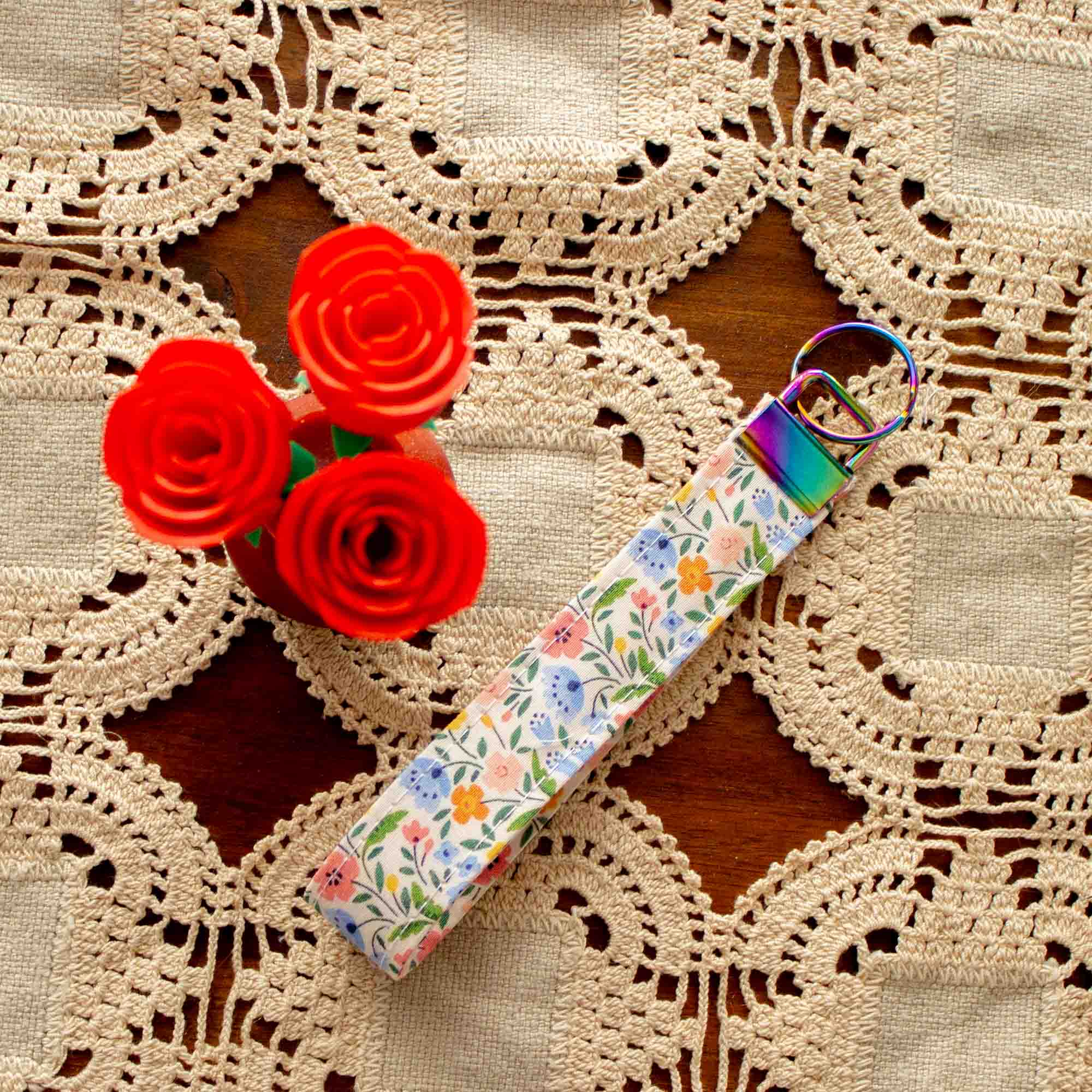 Wristlet_Meadow_Bright