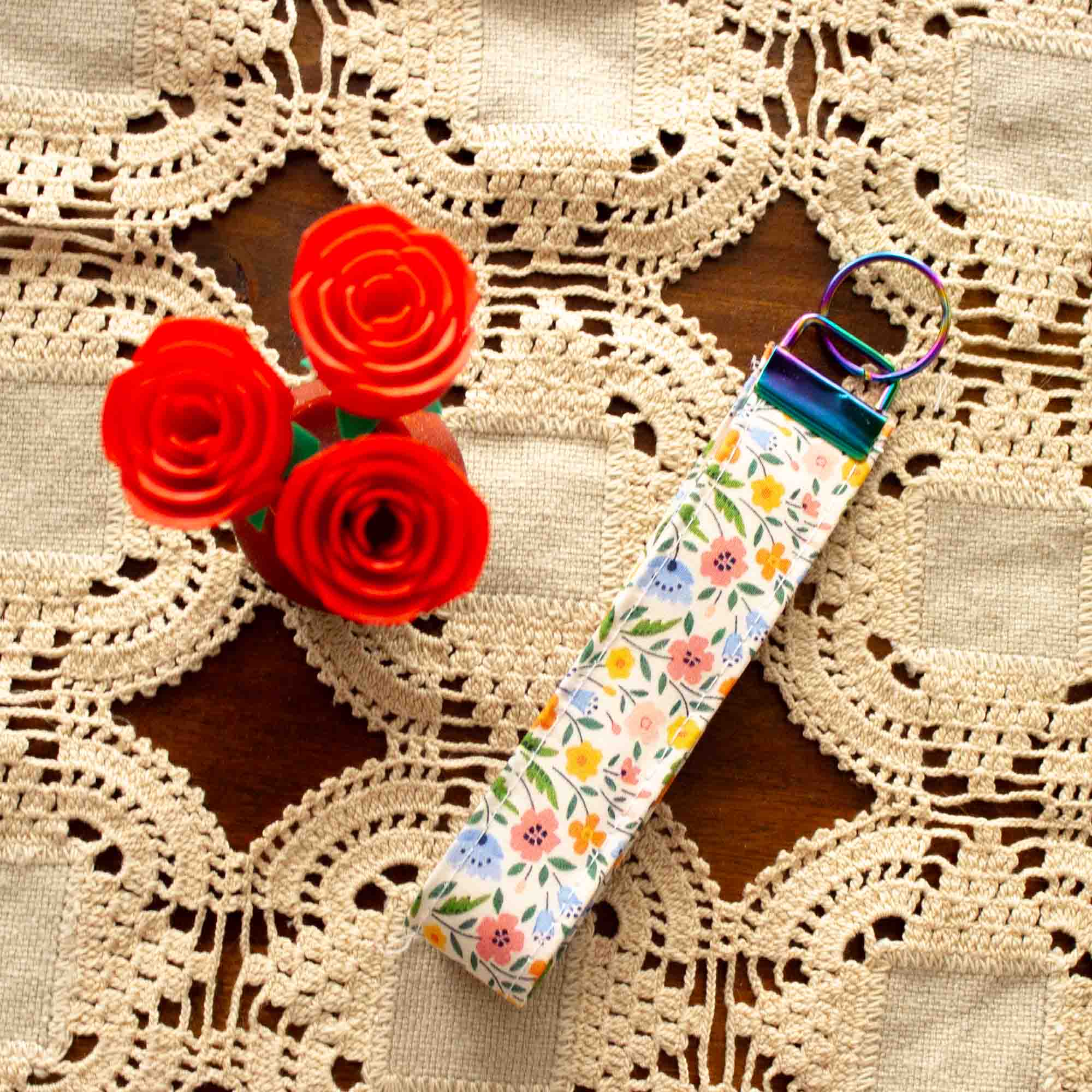 Wristlet_Meadow_Bright