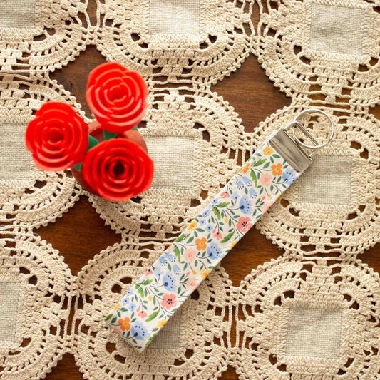Wristlet_Meadow_Bright