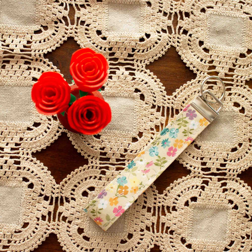 Wristlet_Wildflower Spritz