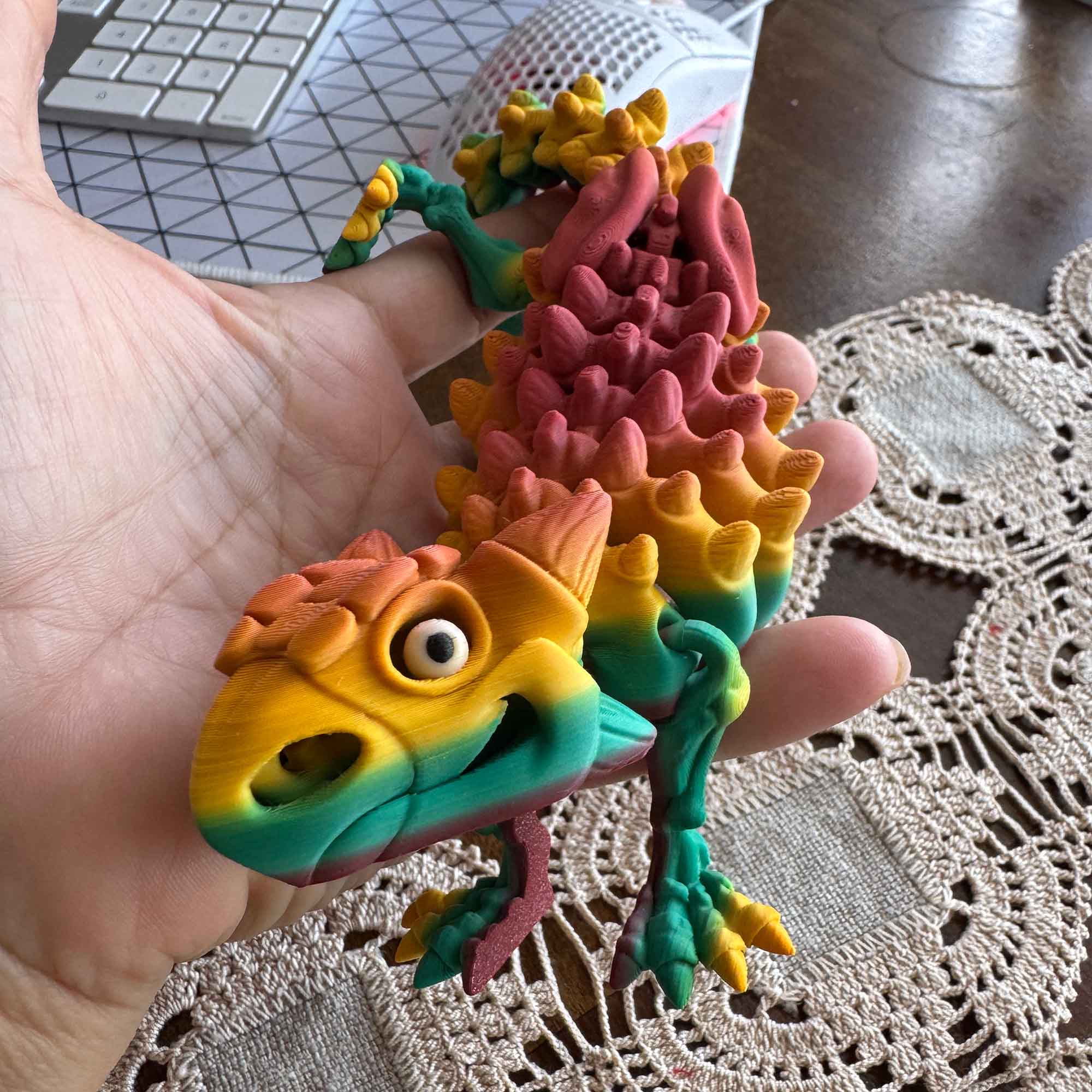 Tanky the Ankylosaurus – Dino Defender!